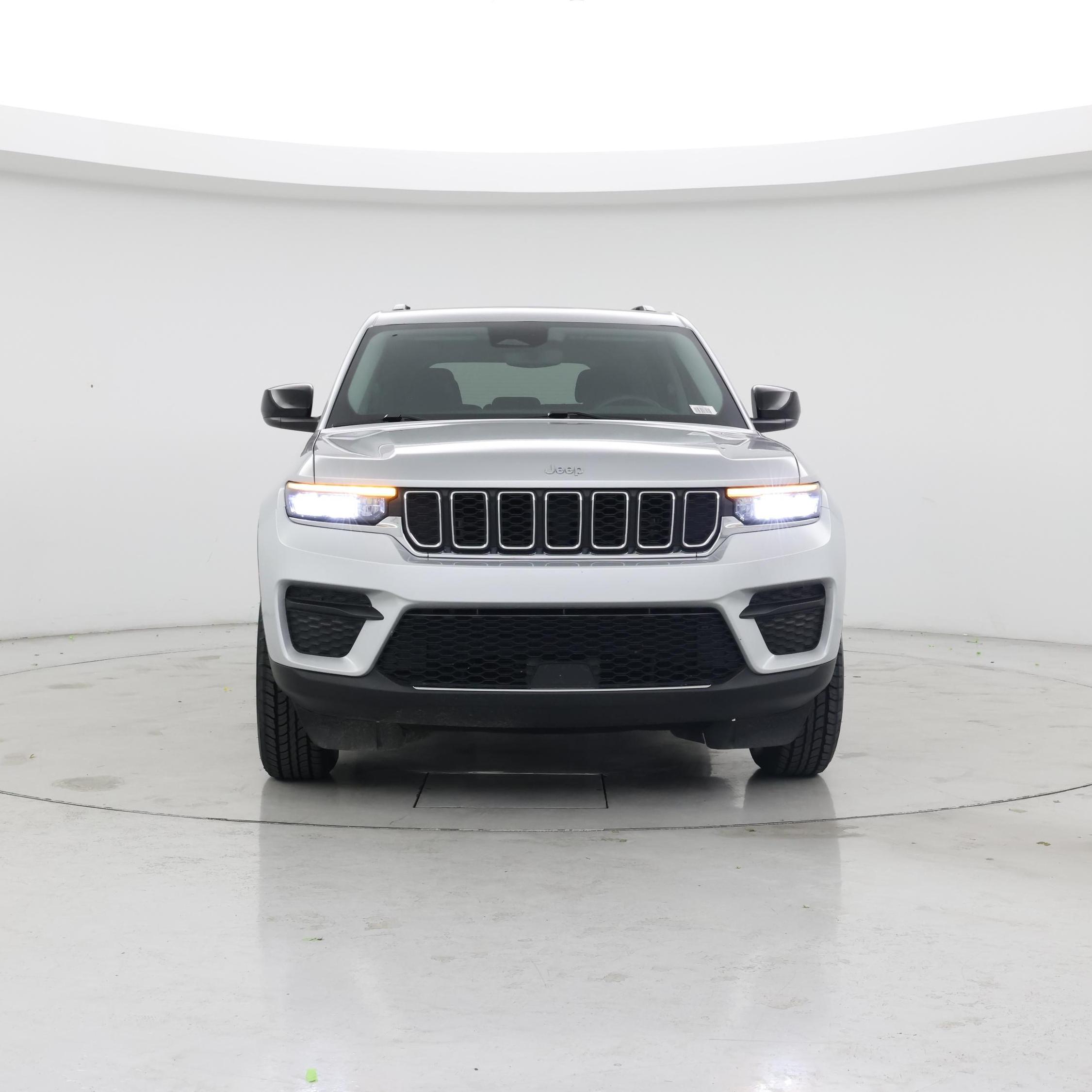 Thumbnail: 2023 Jeep Grand Cherokee - 5