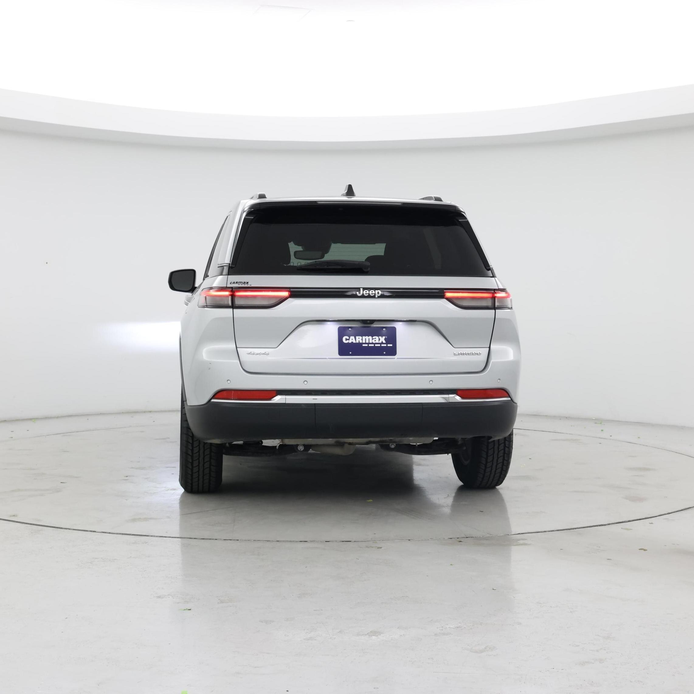 Thumbnail: 2023 Jeep Grand Cherokee - 6