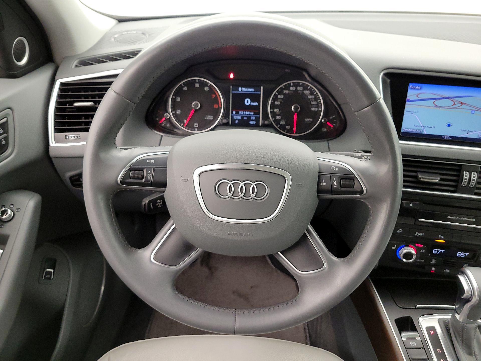 Thumbnail: 2015 Audi Q5 - 10