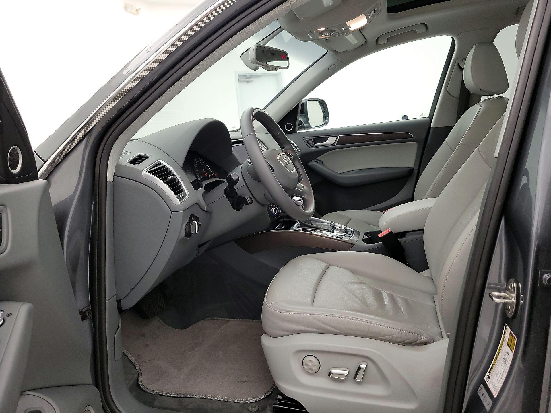 Thumbnail: 2015 Audi Q5 - 11