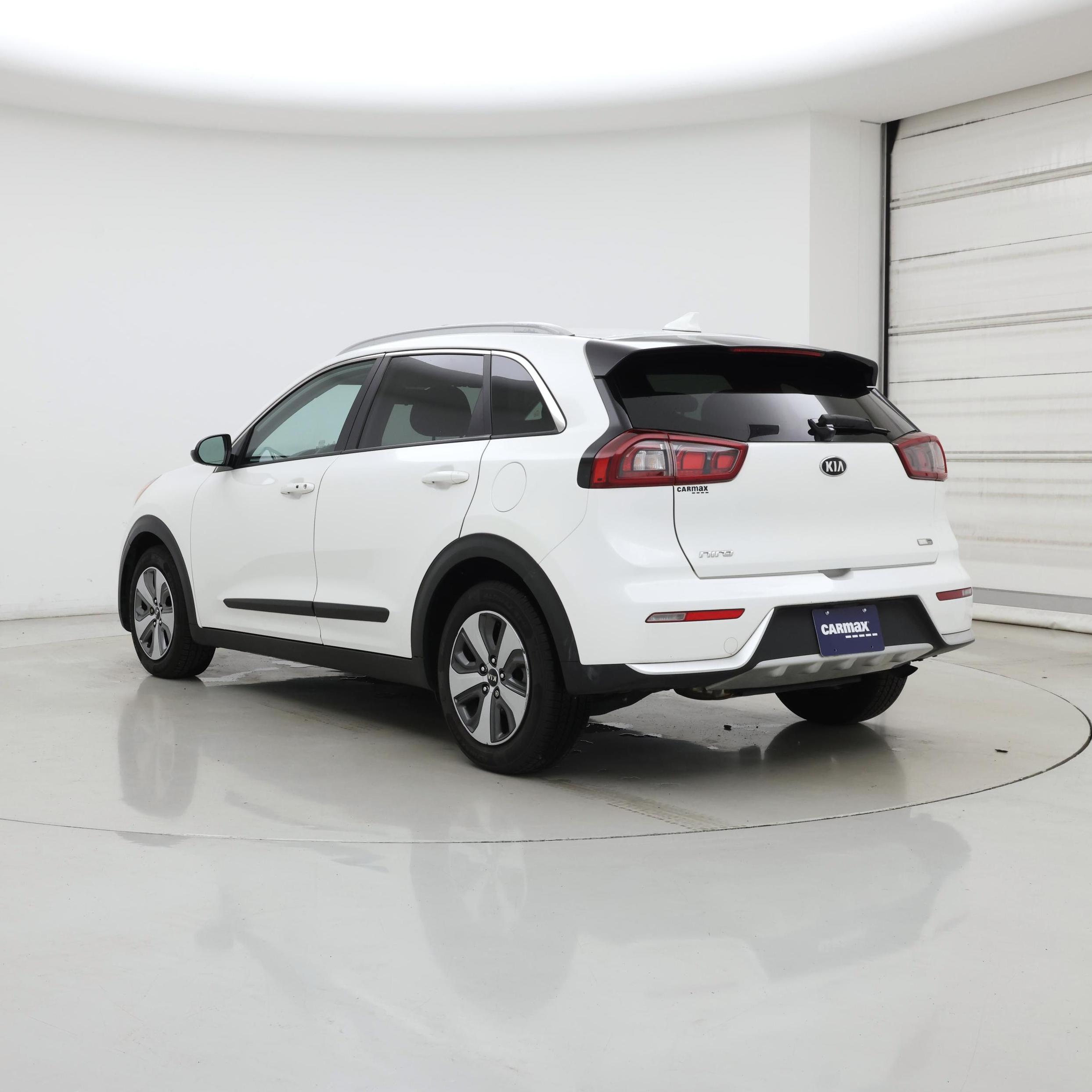 Thumbnail: 2017 Kia Niro - 2