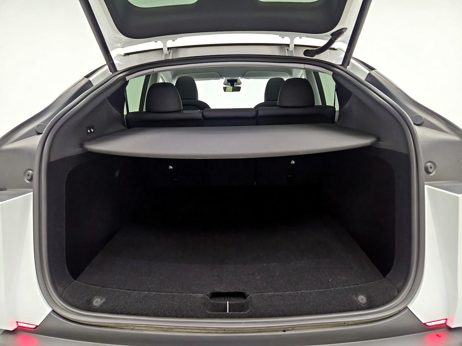 2026 Tesla Model Y Long Range - Photo 21