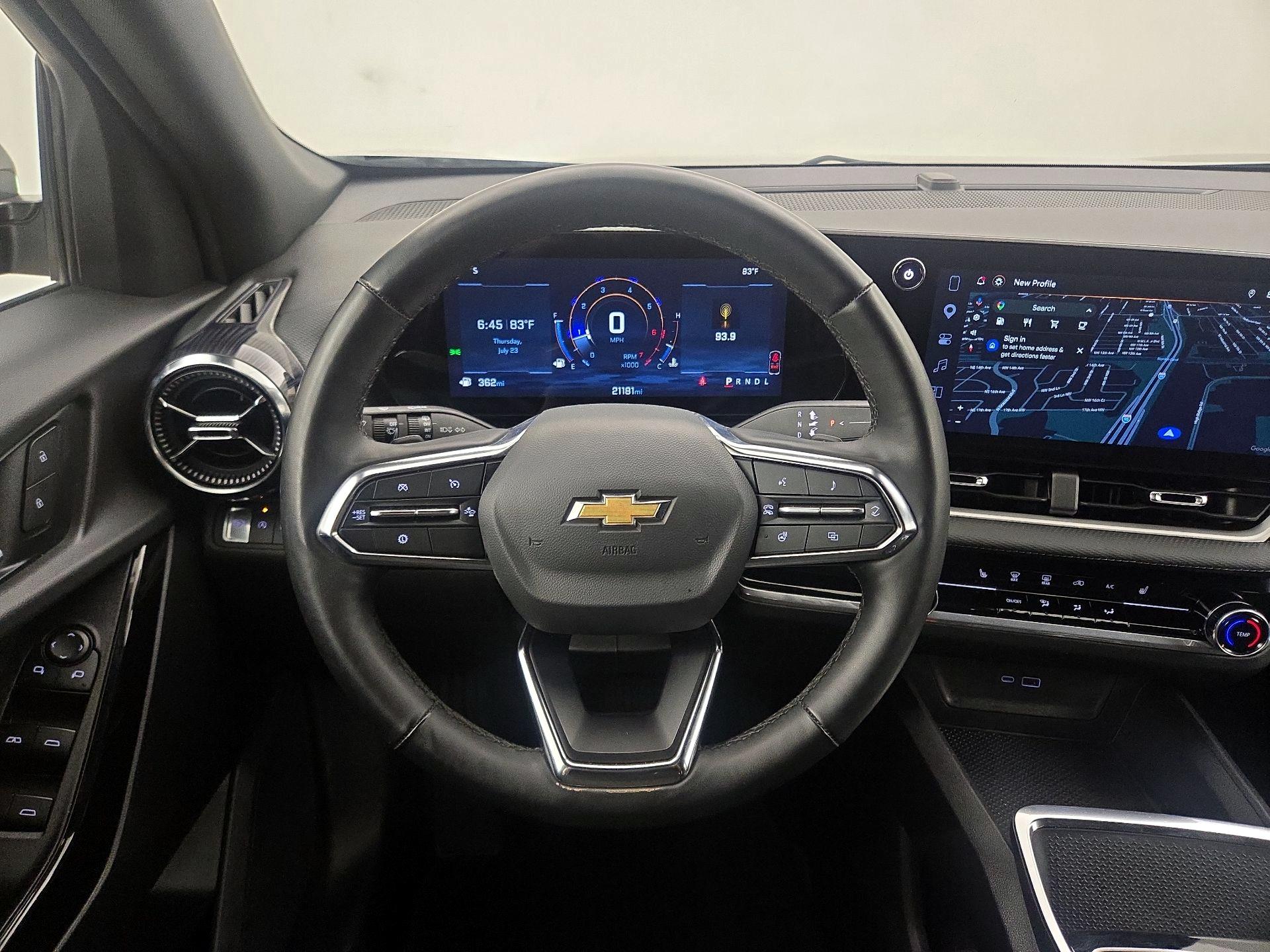 Thumbnail: 2026 Chevrolet Equinox - 10
