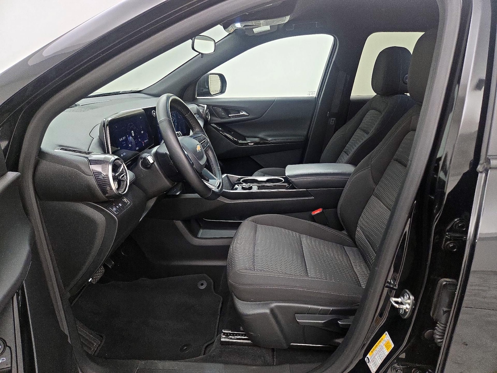 2026 Chevrolet Equinox LT - Photo 12