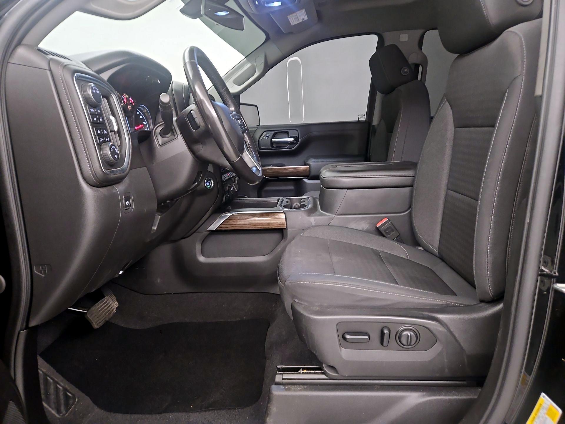 Thumbnail: 2020 Chevrolet Silverado 1500 - 11