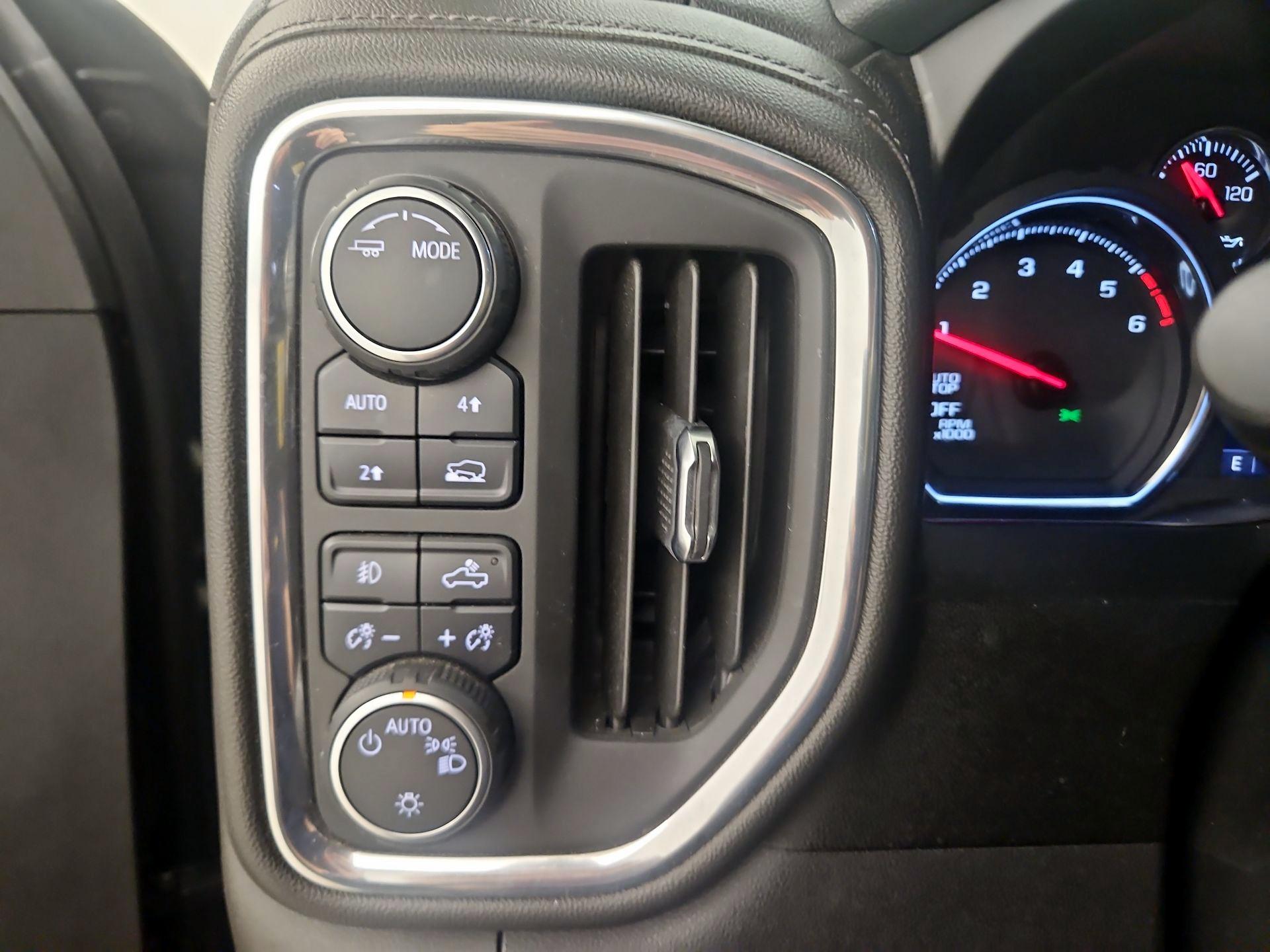 Thumbnail: 2020 Chevrolet Silverado 1500 - 13