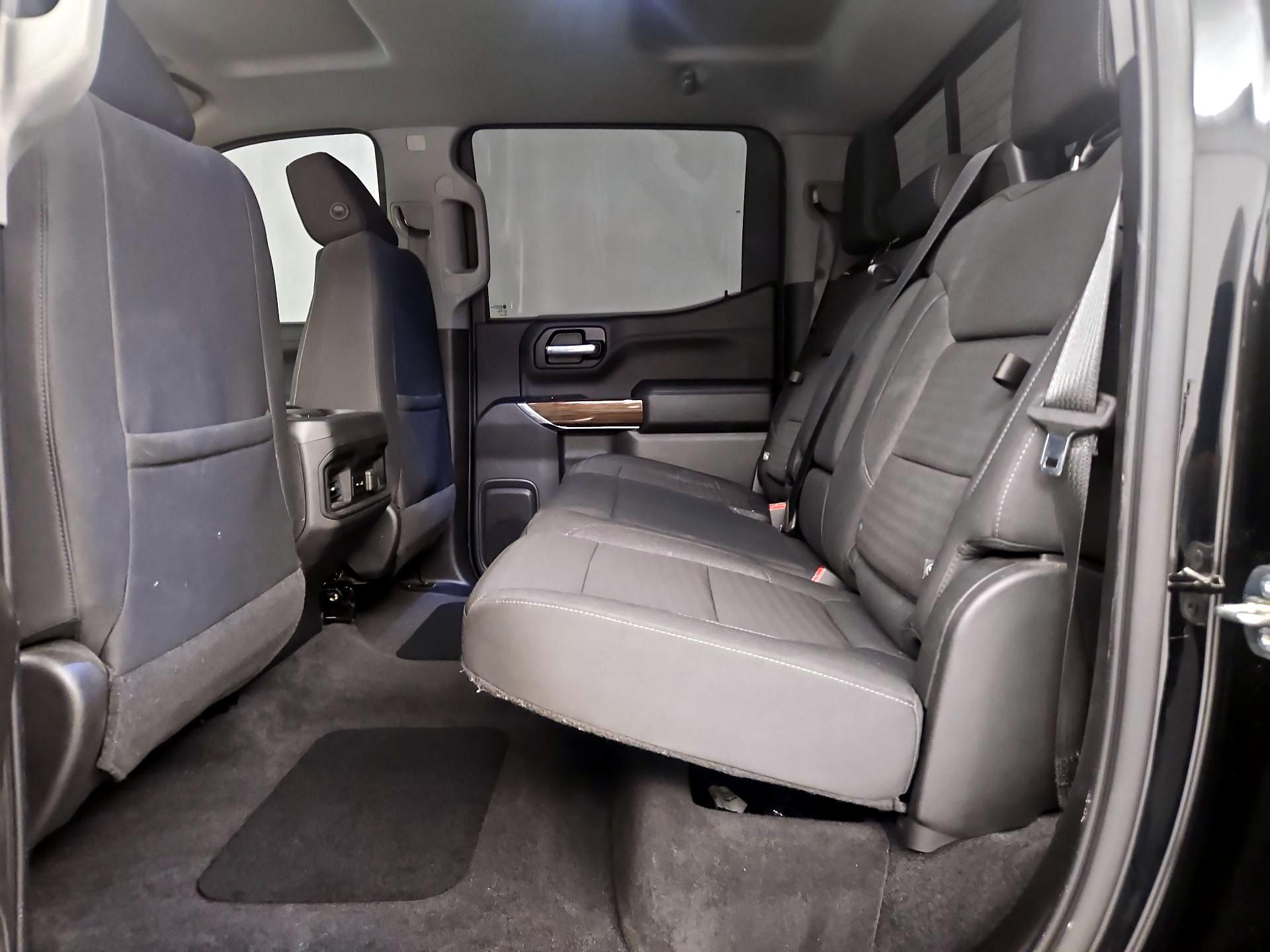 Thumbnail: 2020 Chevrolet Silverado 1500 - 19