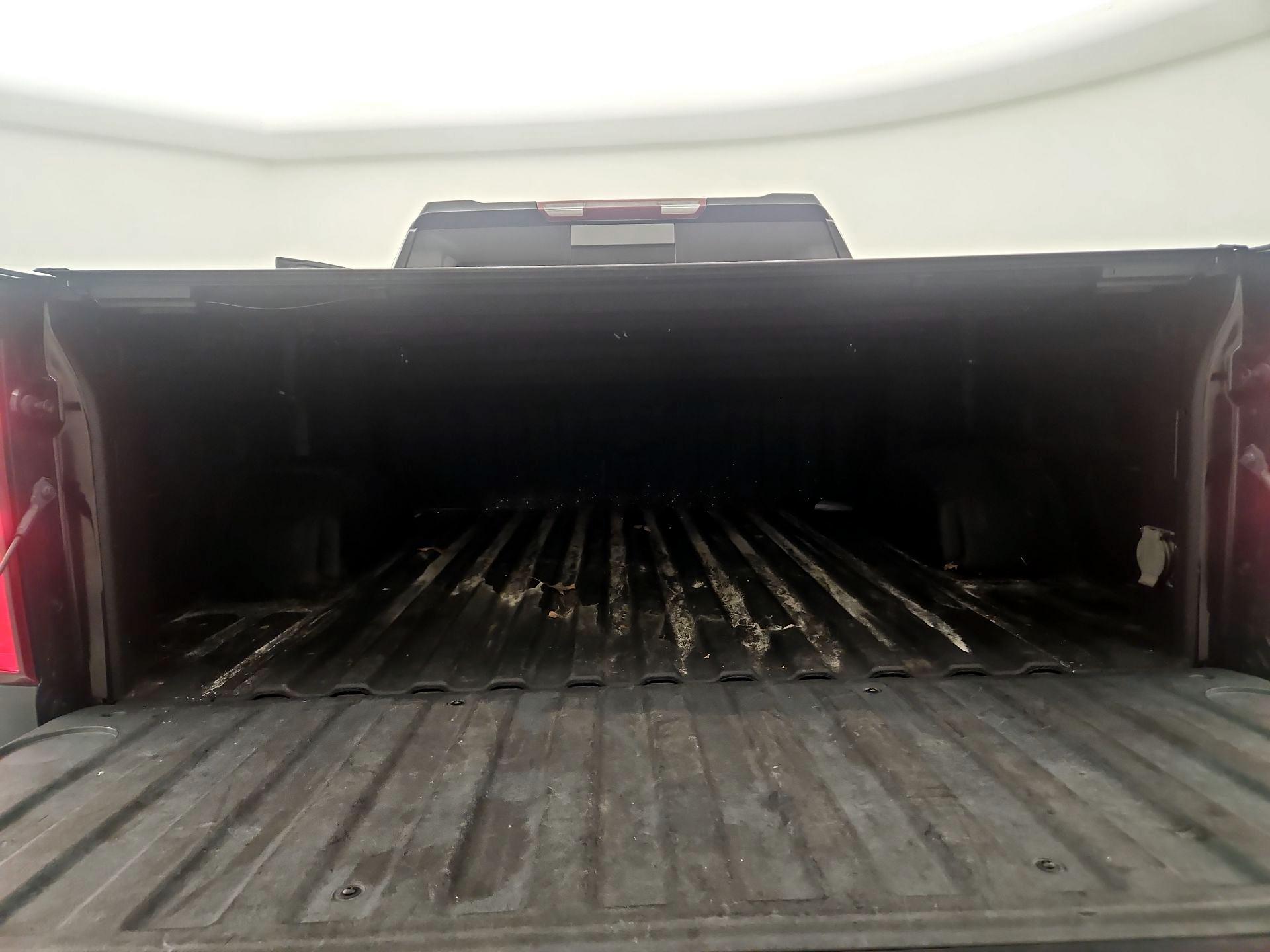 Thumbnail: 2020 Chevrolet Silverado 1500 - 20