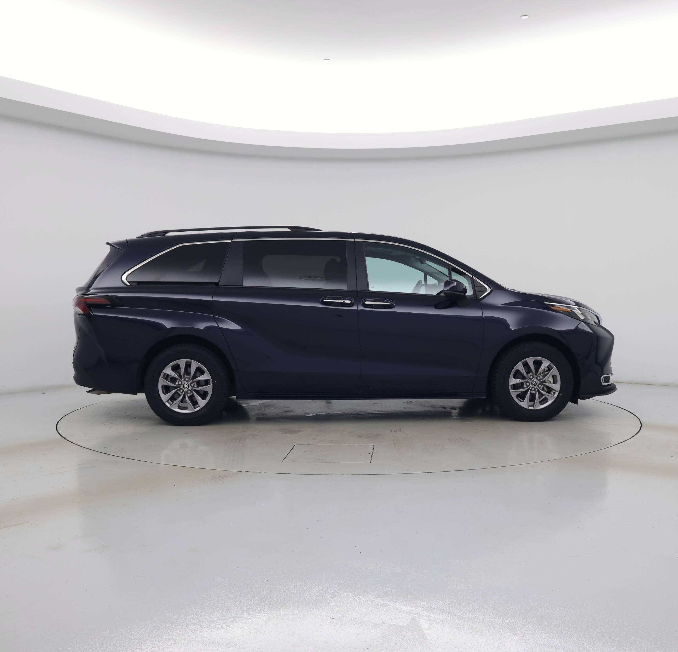 Thumbnail: 2024 Toyota Sienna - 7