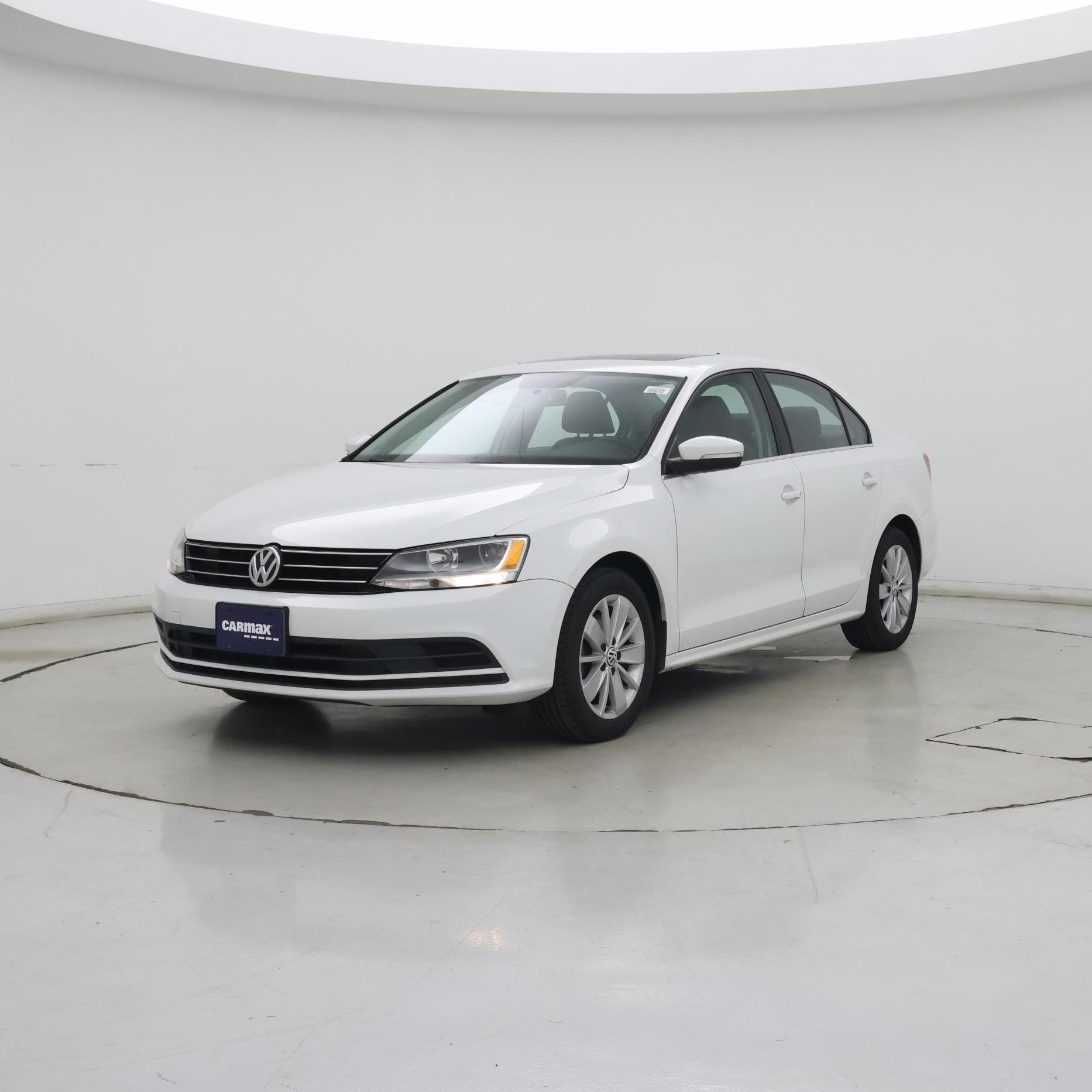 Thumbnail: 2015 Volkswagen Jetta - 4