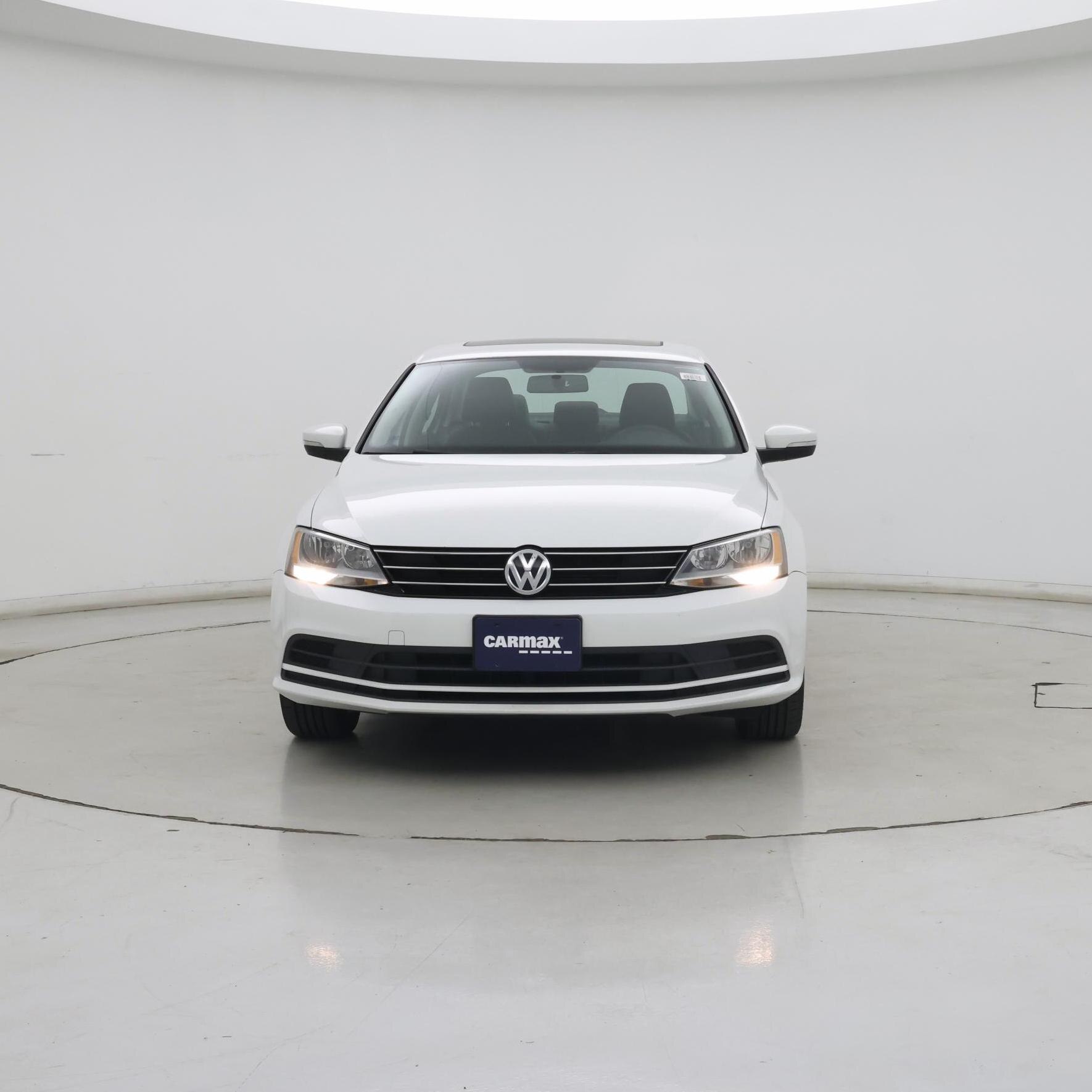 Thumbnail: 2015 Volkswagen Jetta - 5