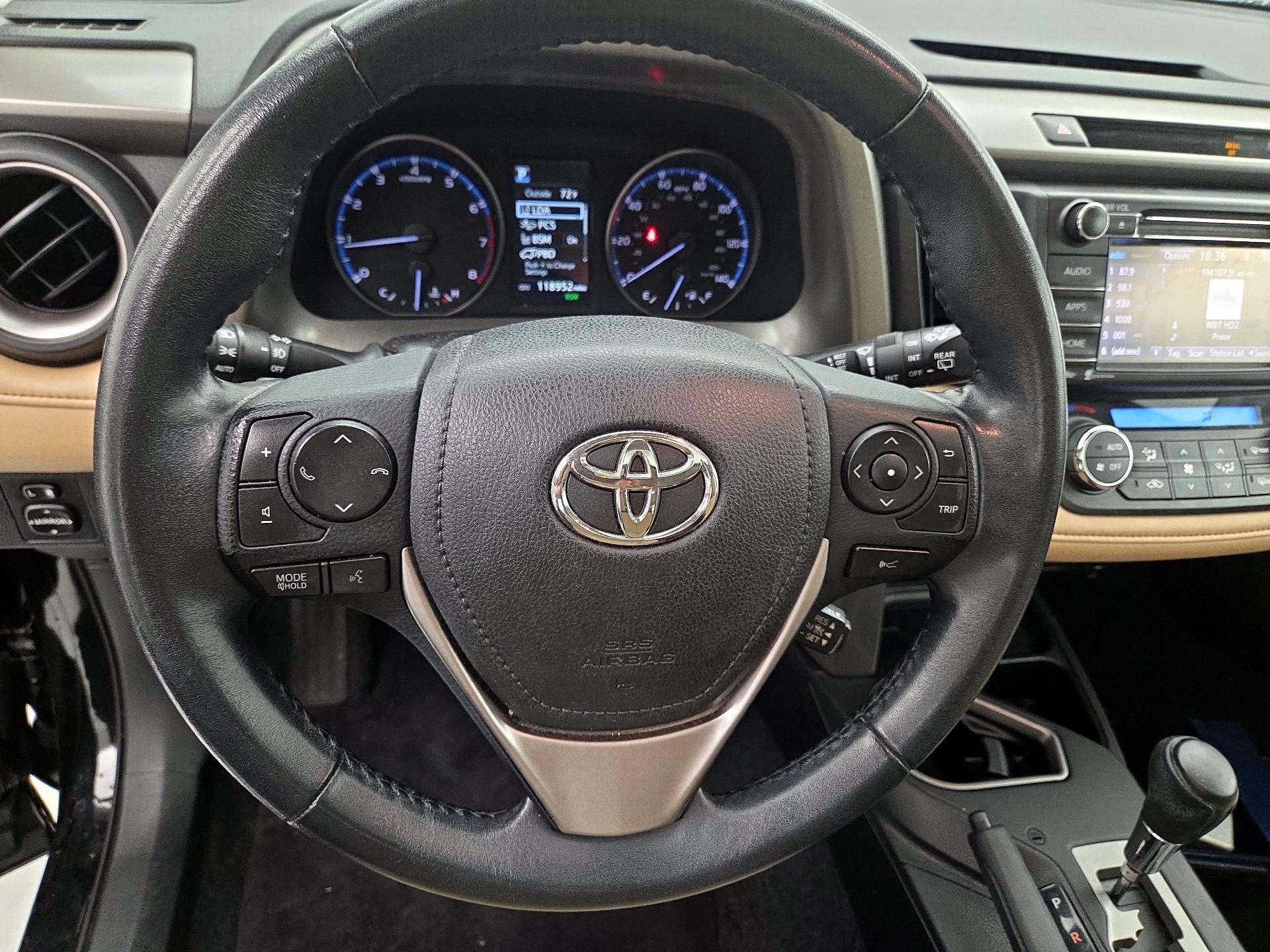 Thumbnail: 2018 Toyota RAV4 - 10