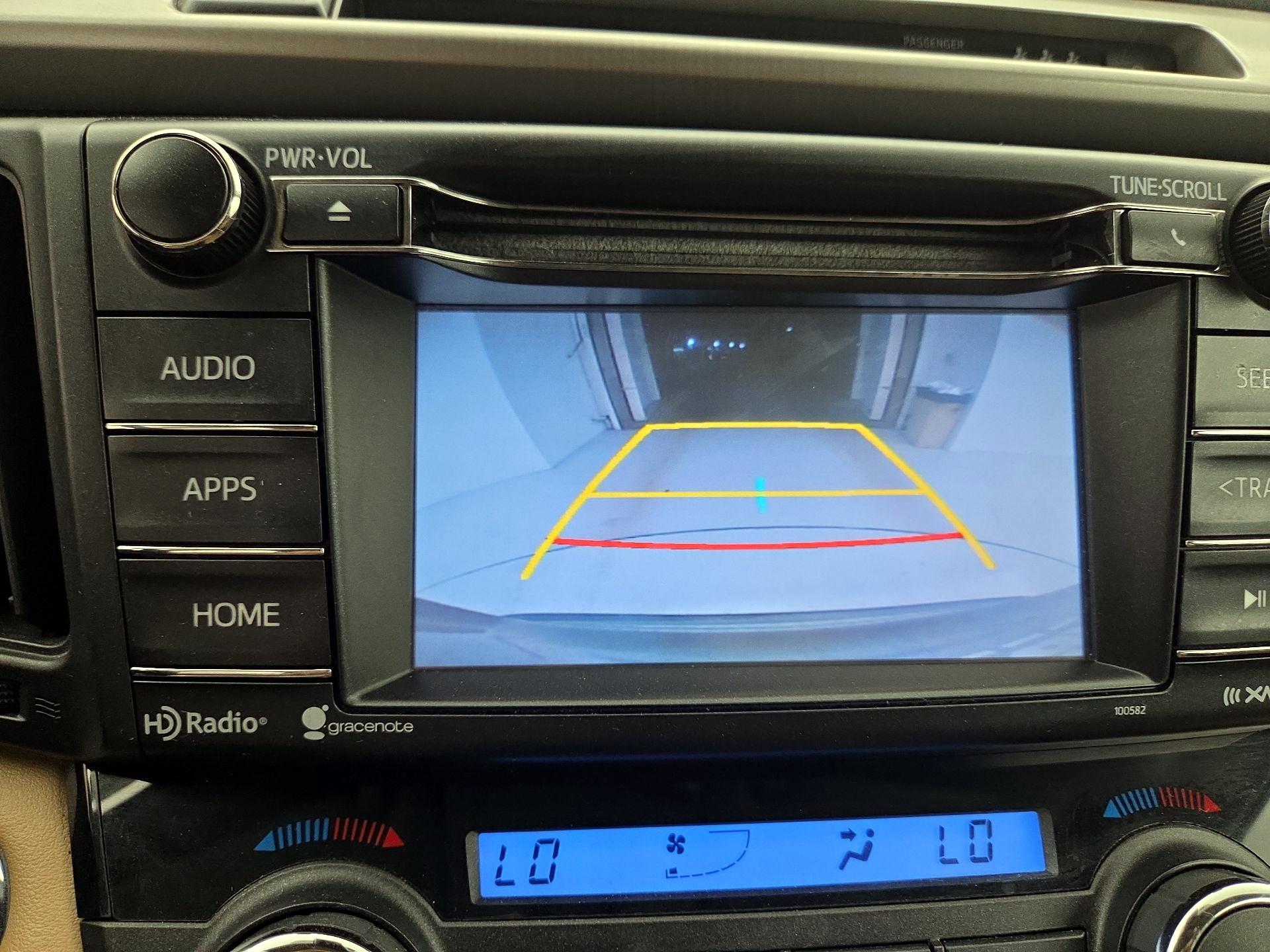 Thumbnail: 2018 Toyota RAV4 - 14