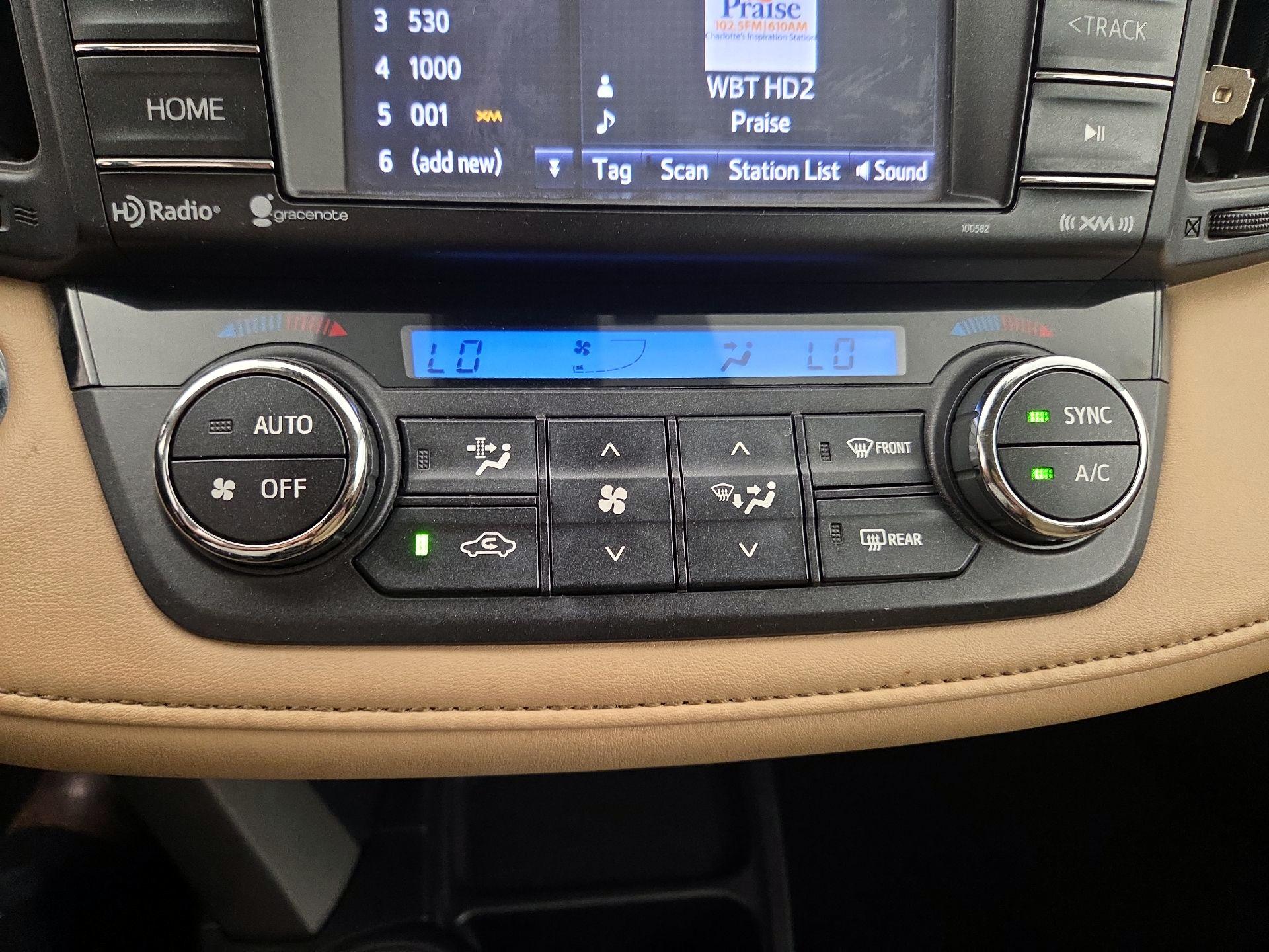 Thumbnail: 2018 Toyota RAV4 - 16