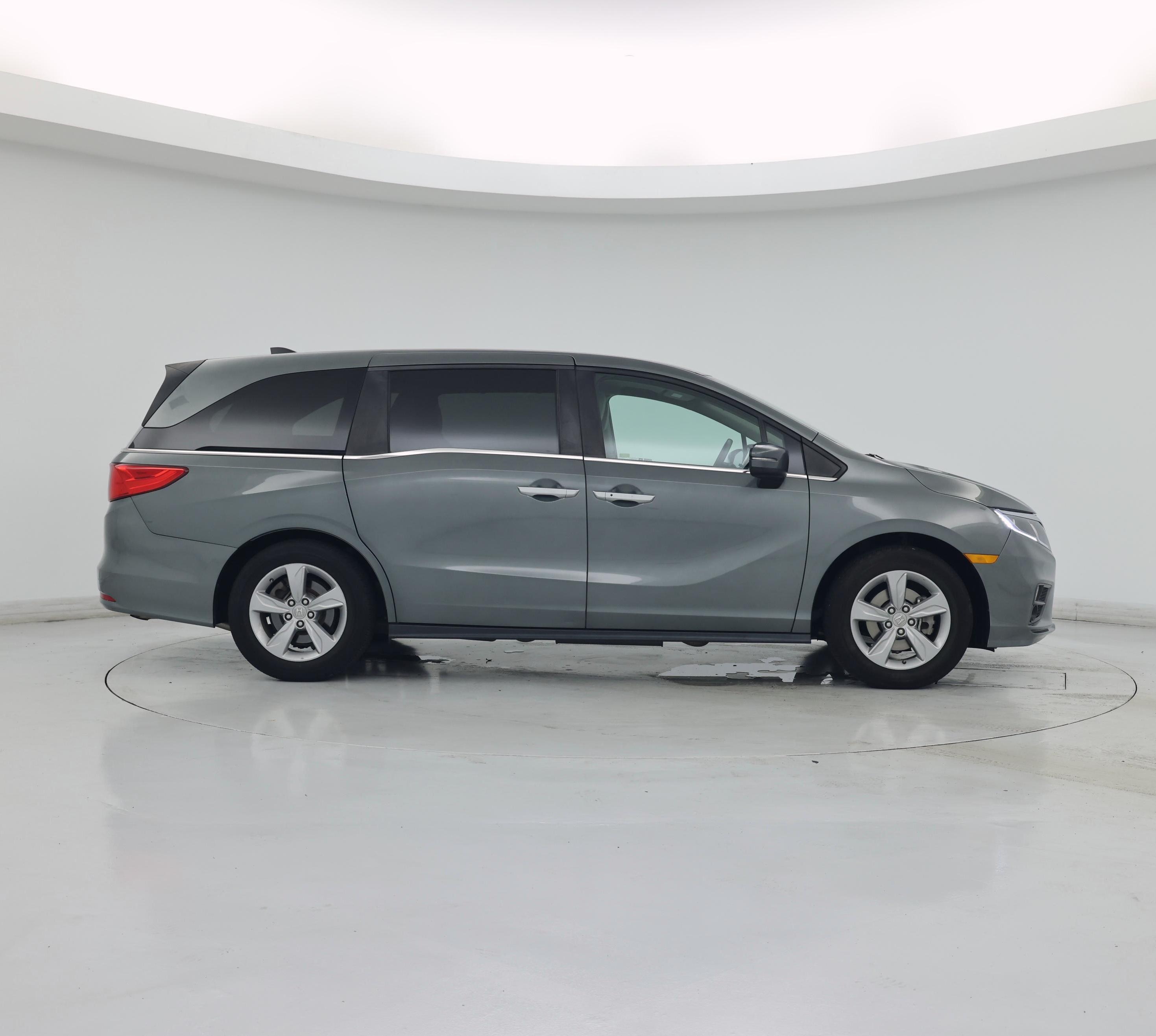 Thumbnail: 2018 Honda Odyssey - 7