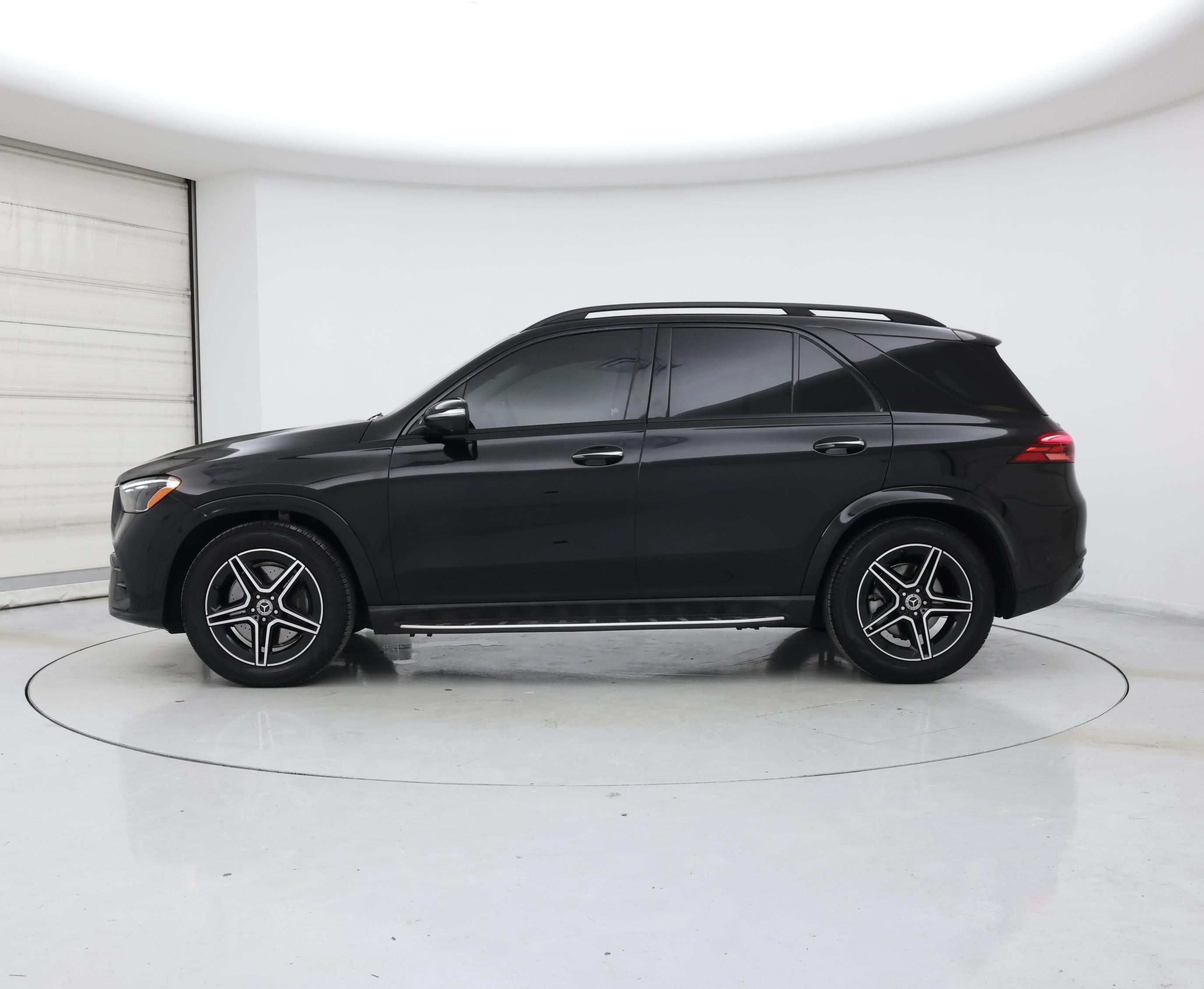 Thumbnail: 2024 Mercedes-Benz GLE - 3