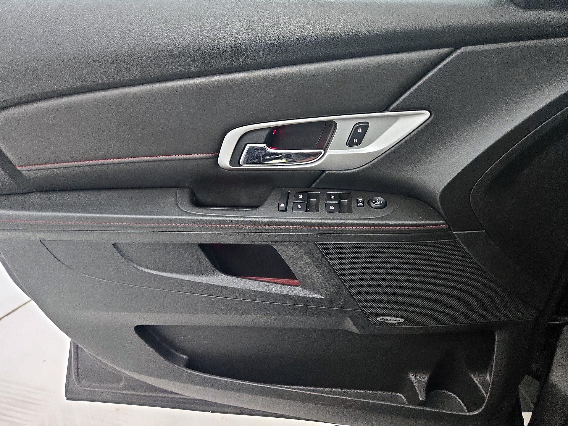 Thumbnail: 2014 GMC Terrain - 10