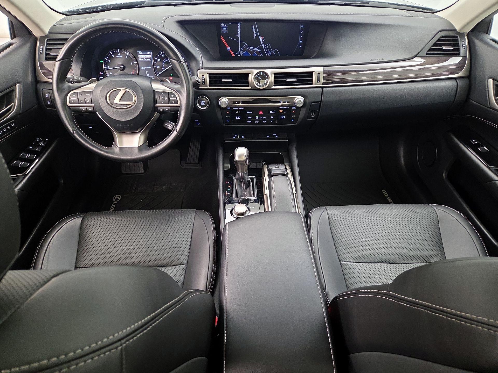 Thumbnail: 2018 Lexus GS - 9