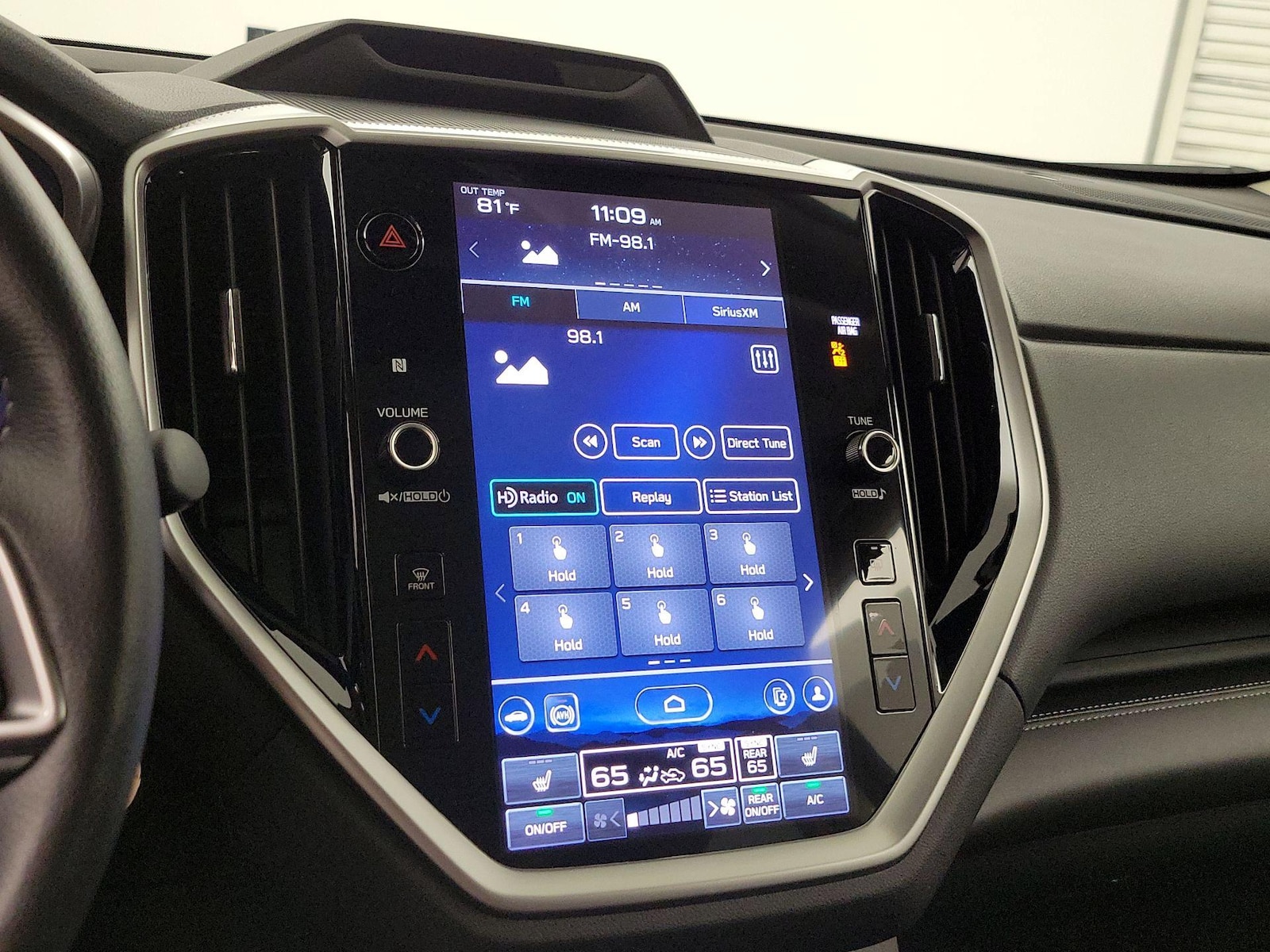 2024 Subaru Ascent Limited - Photo 17