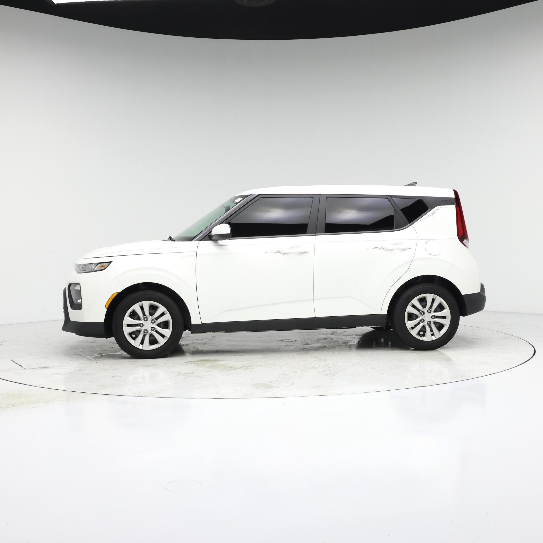 Thumbnail: 2022 Kia Soul - 3