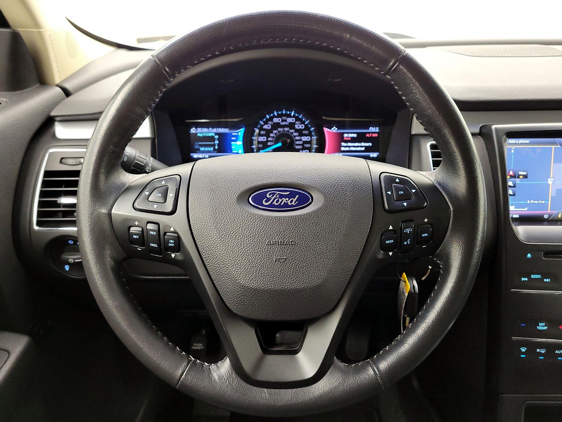 Thumbnail: 2014 Ford Flex - 10