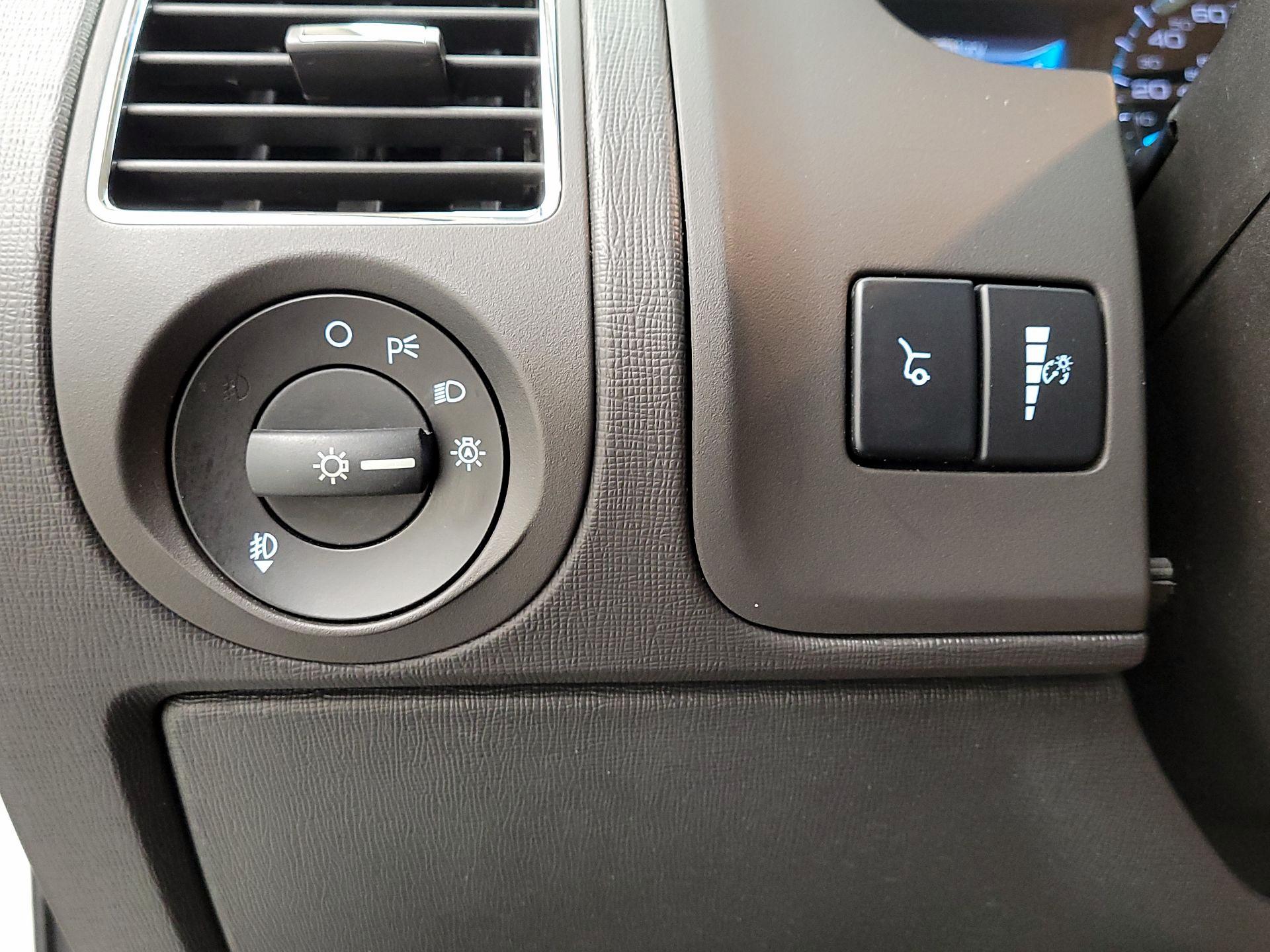Thumbnail: 2014 Ford Flex - 13