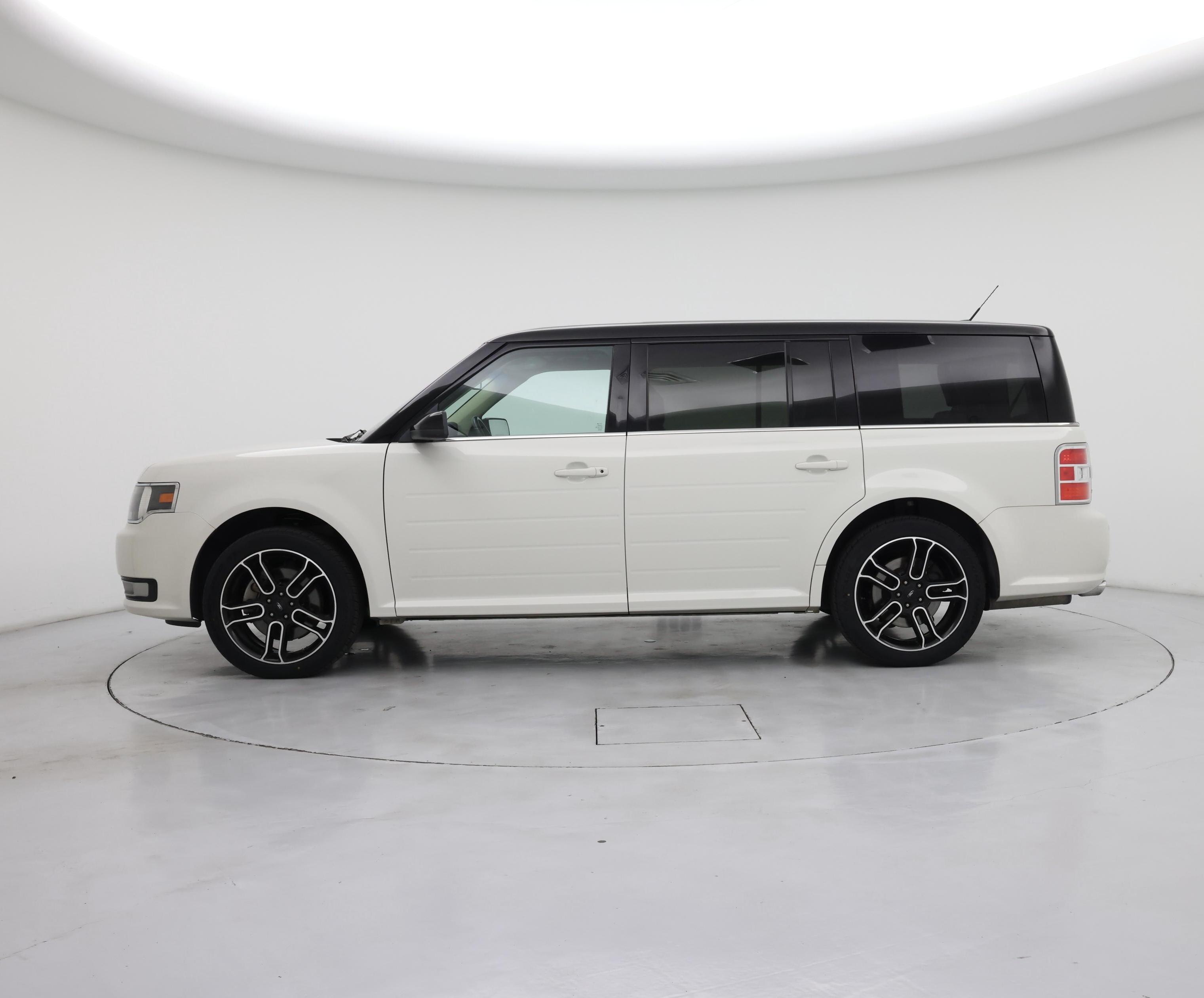 Thumbnail: 2014 Ford Flex - 3