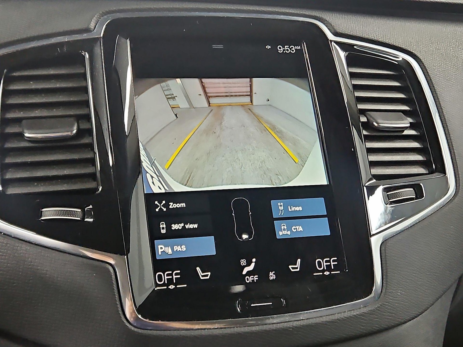 2021 Volvo XC90 Momentum - Photo 16