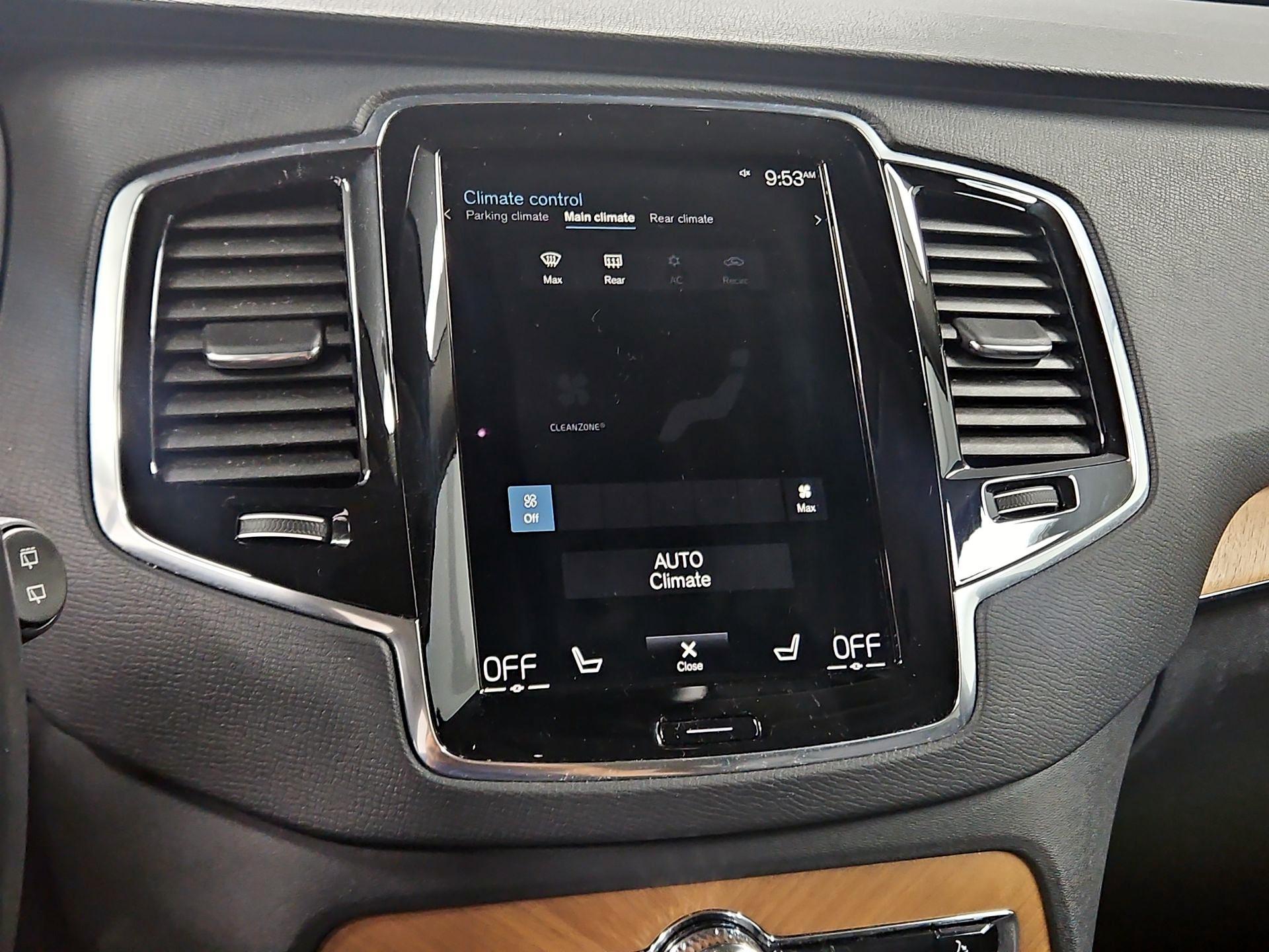 Thumbnail: 2021 Volvo XC90 - 17