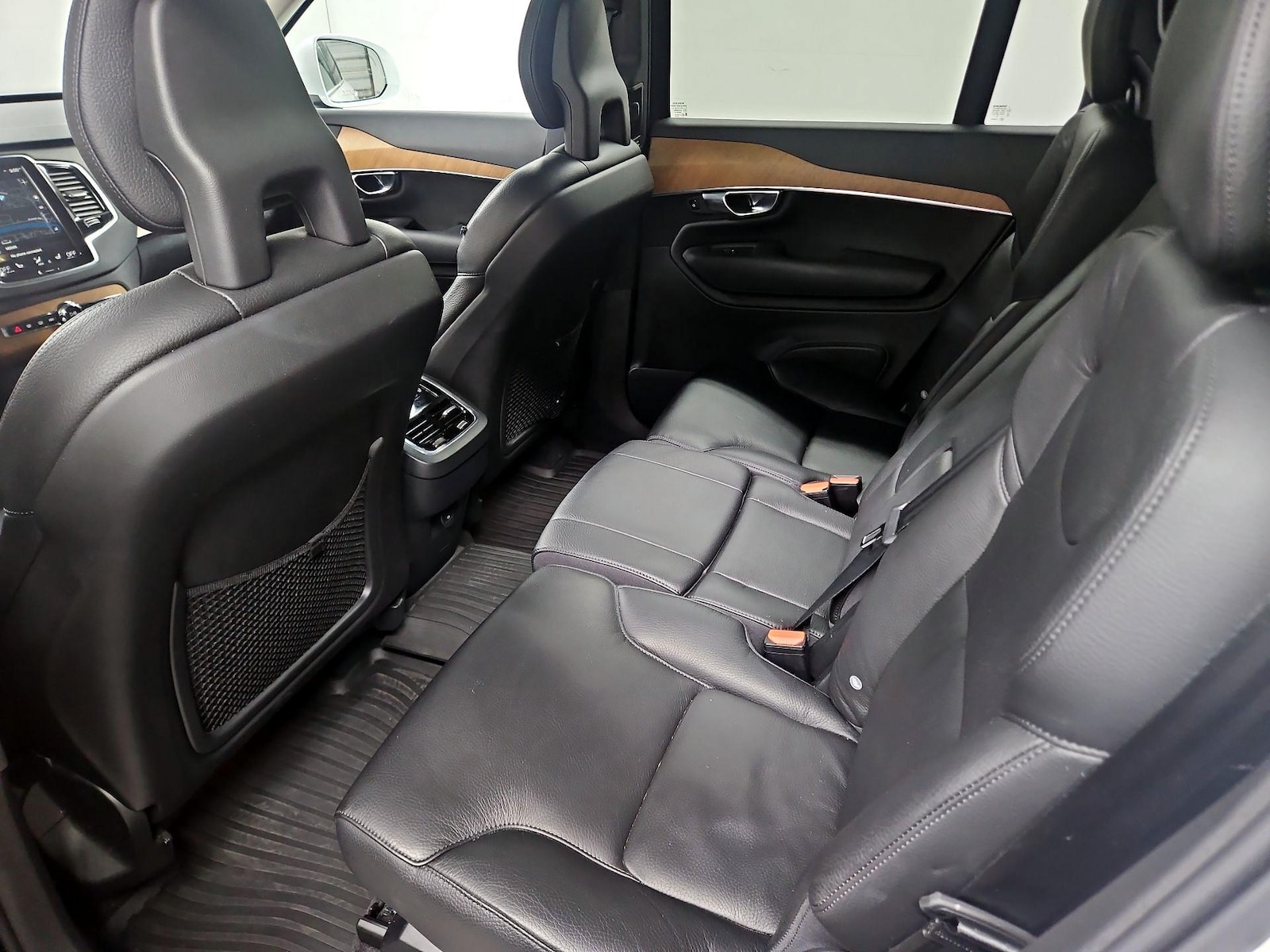 2021 Volvo XC90 Momentum - Photo 22