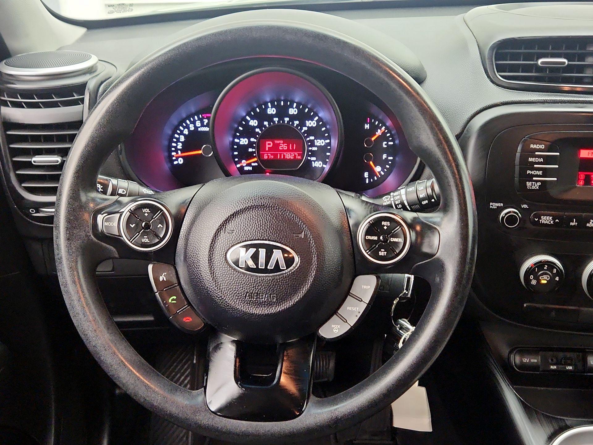 Thumbnail: 2014 Kia Soul - 10