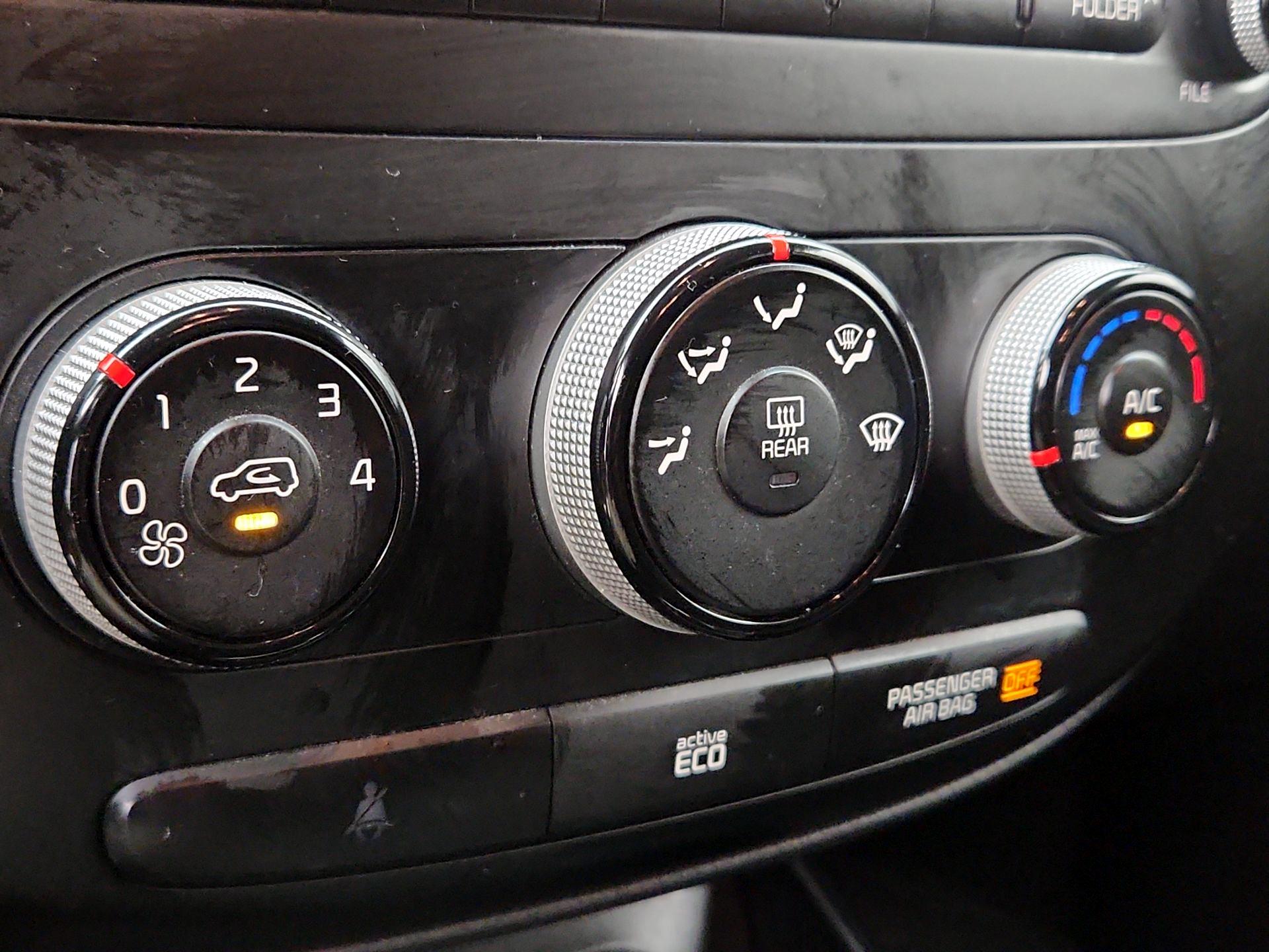 Thumbnail: 2014 Kia Soul - 16