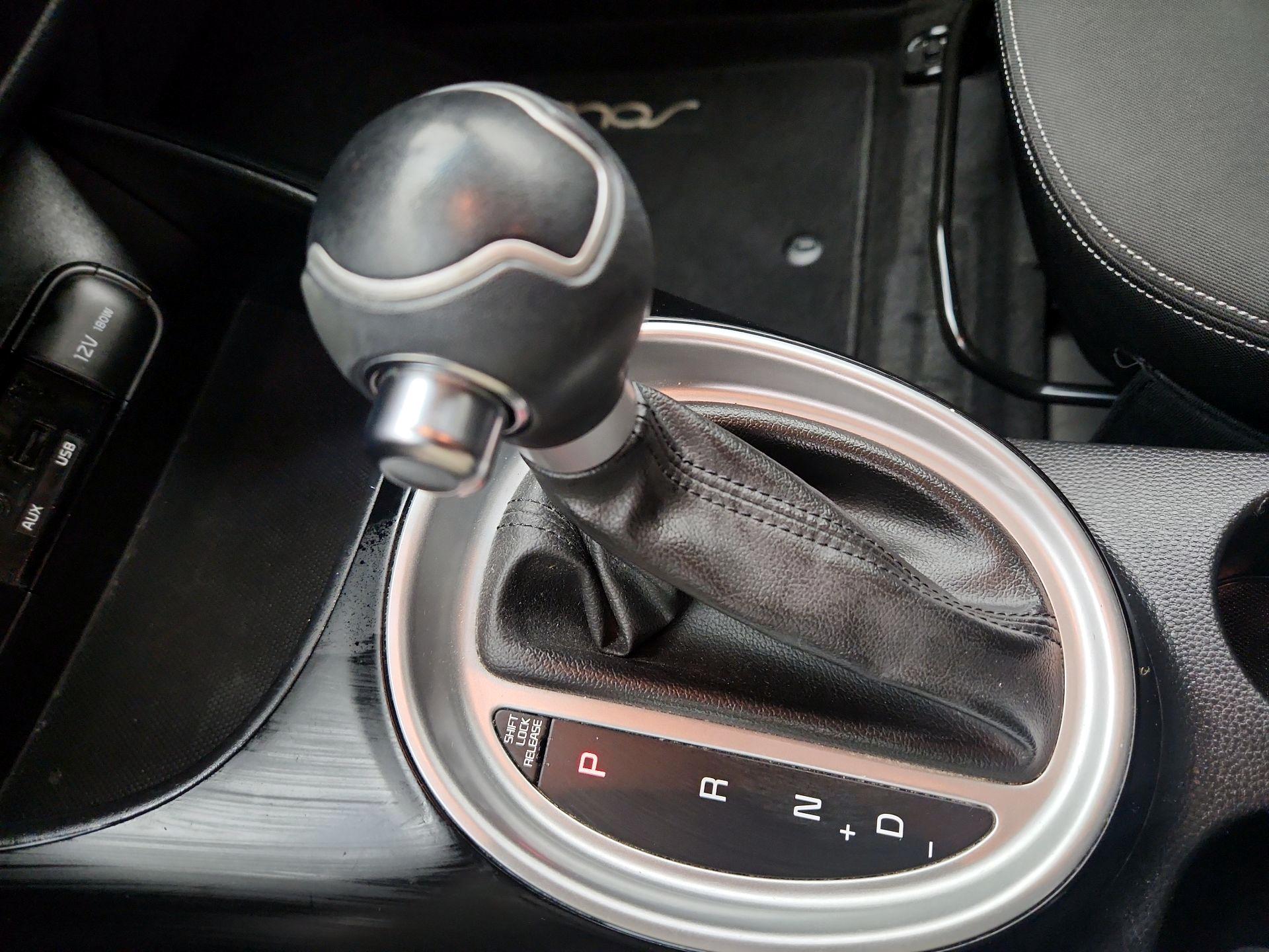 Thumbnail: 2014 Kia Soul - 17