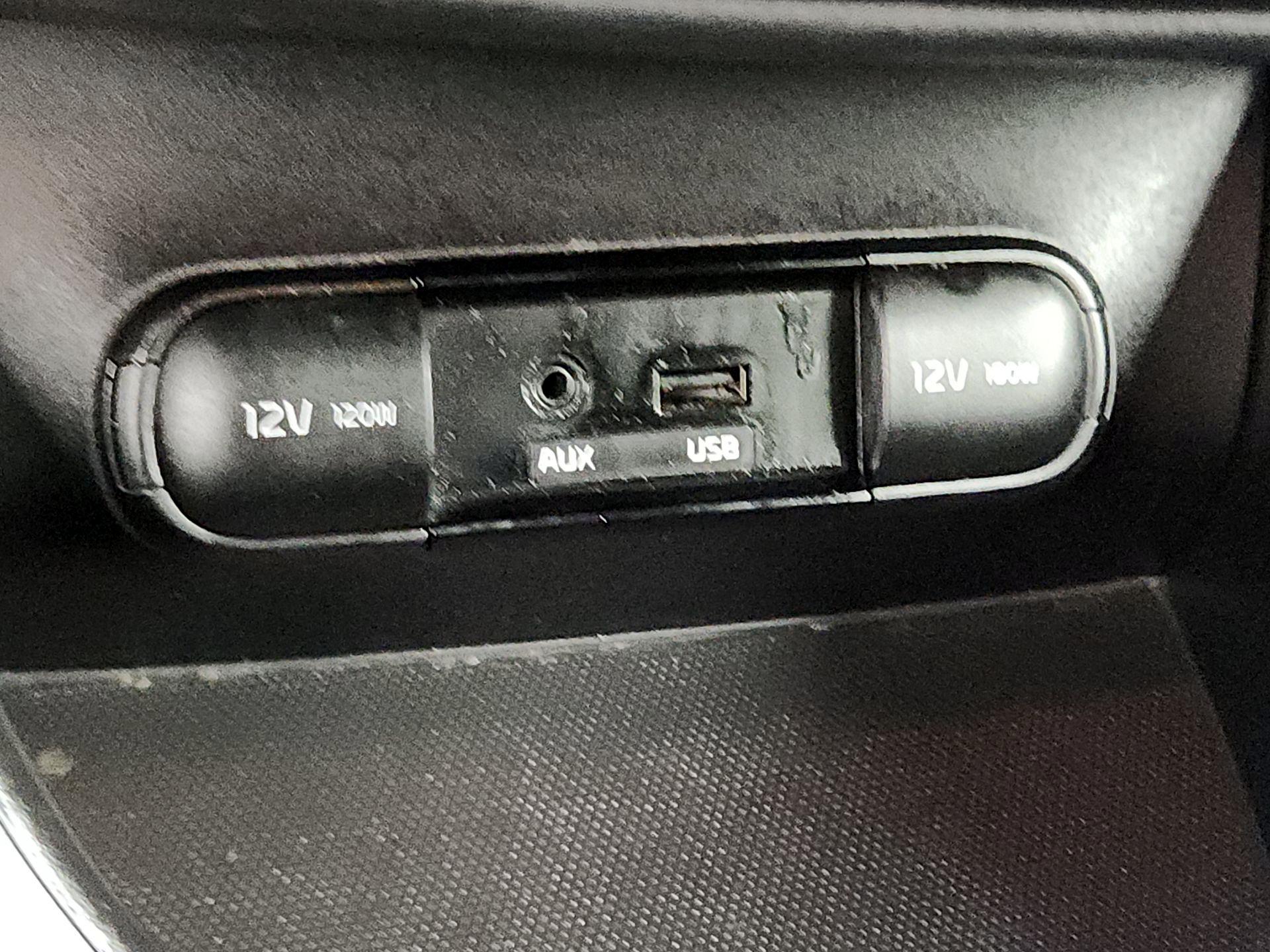 Thumbnail: 2014 Kia Soul - 18