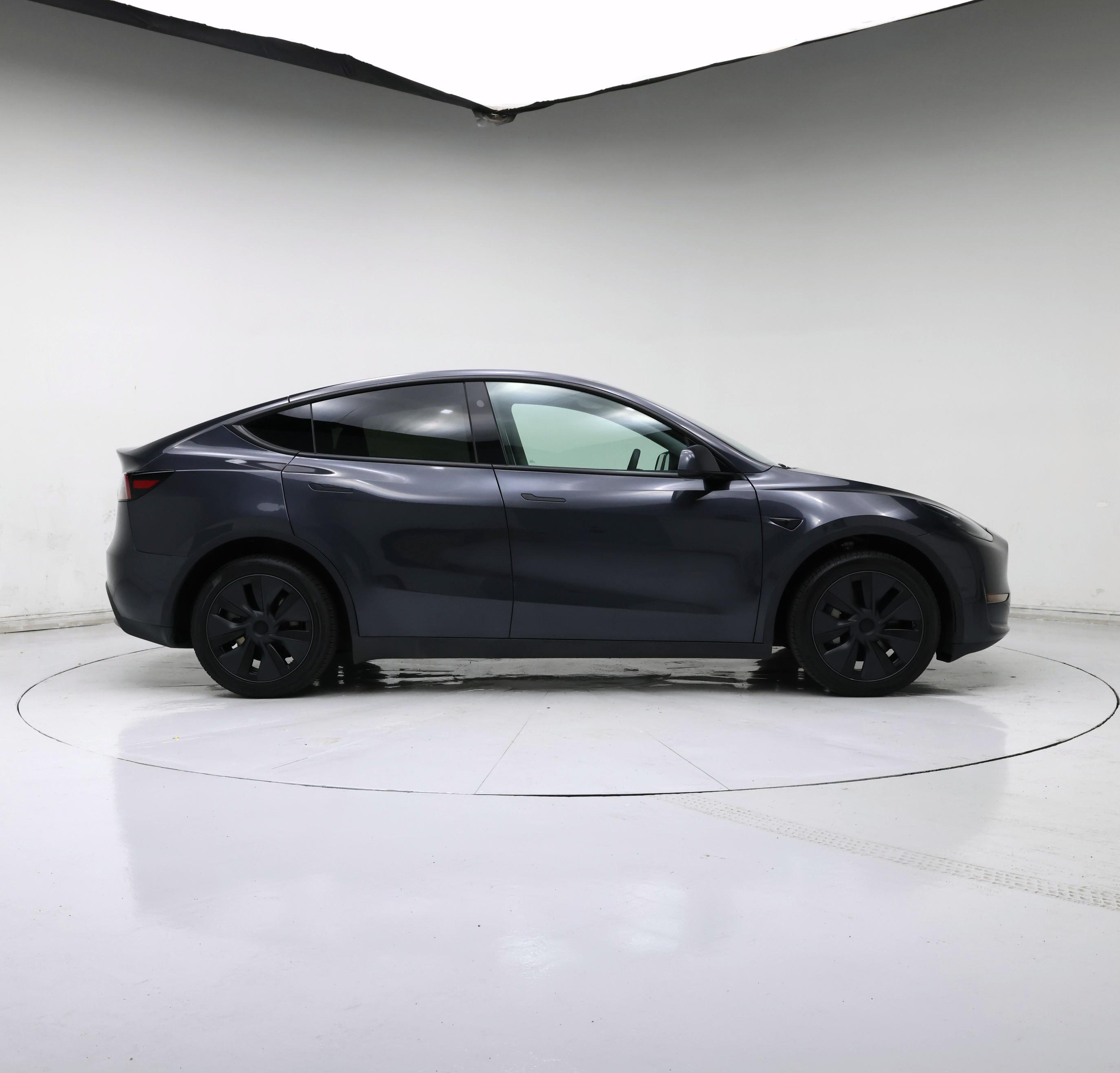 Thumbnail: 2025 Tesla Model Y - 7