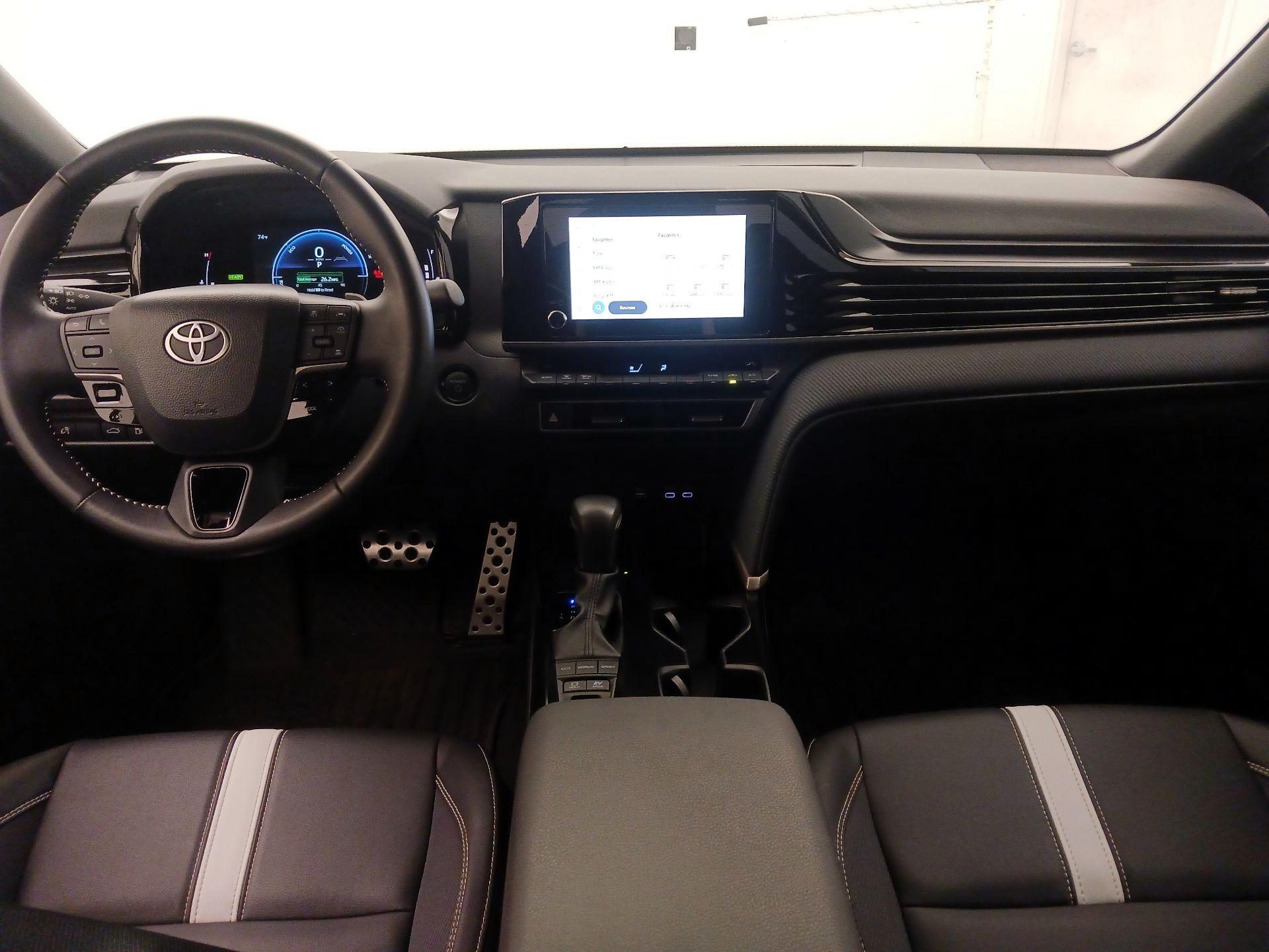 Thumbnail: 2025 Toyota Camry - 9