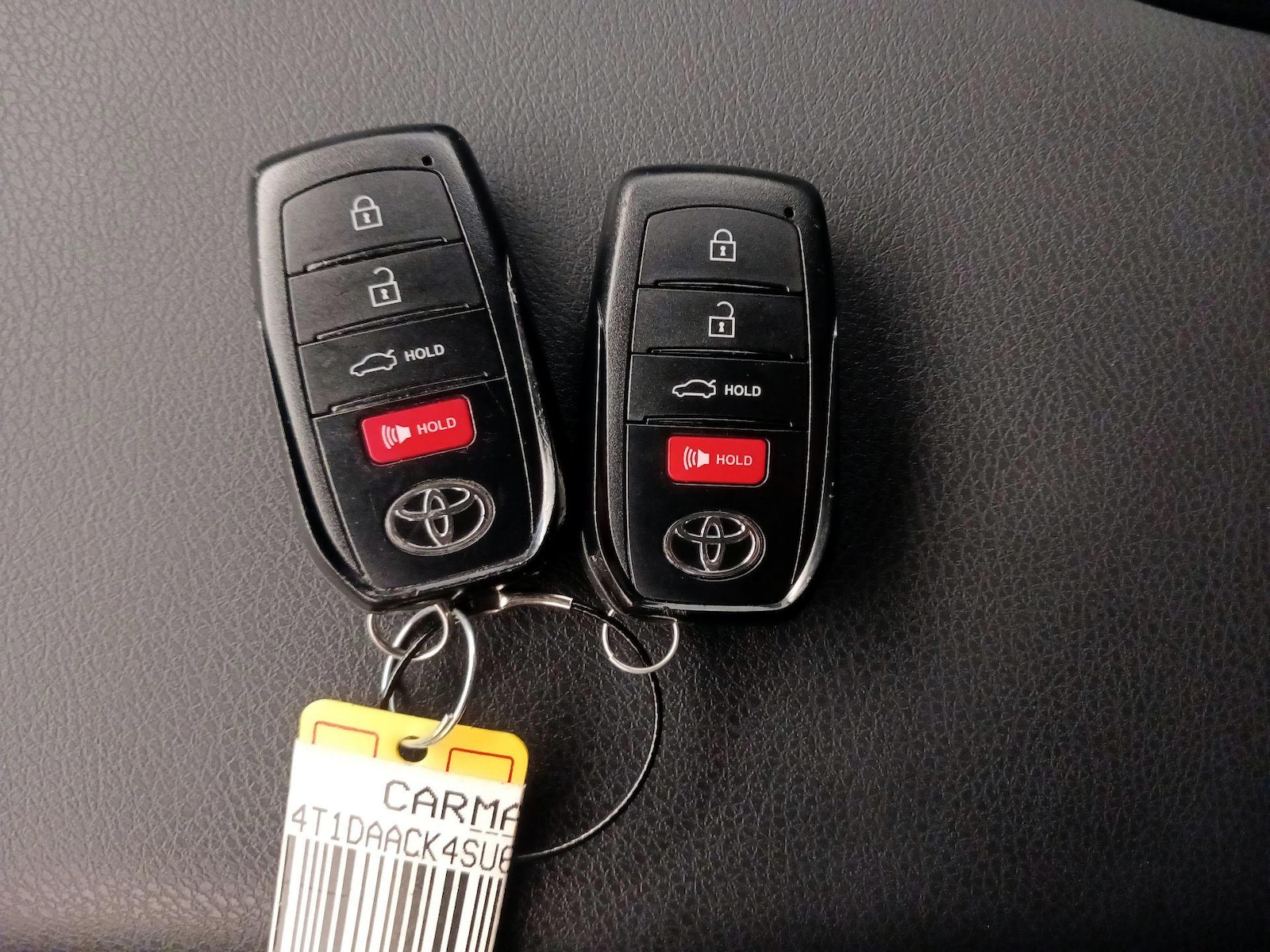 2025 Toyota Camry SE - Photo 23