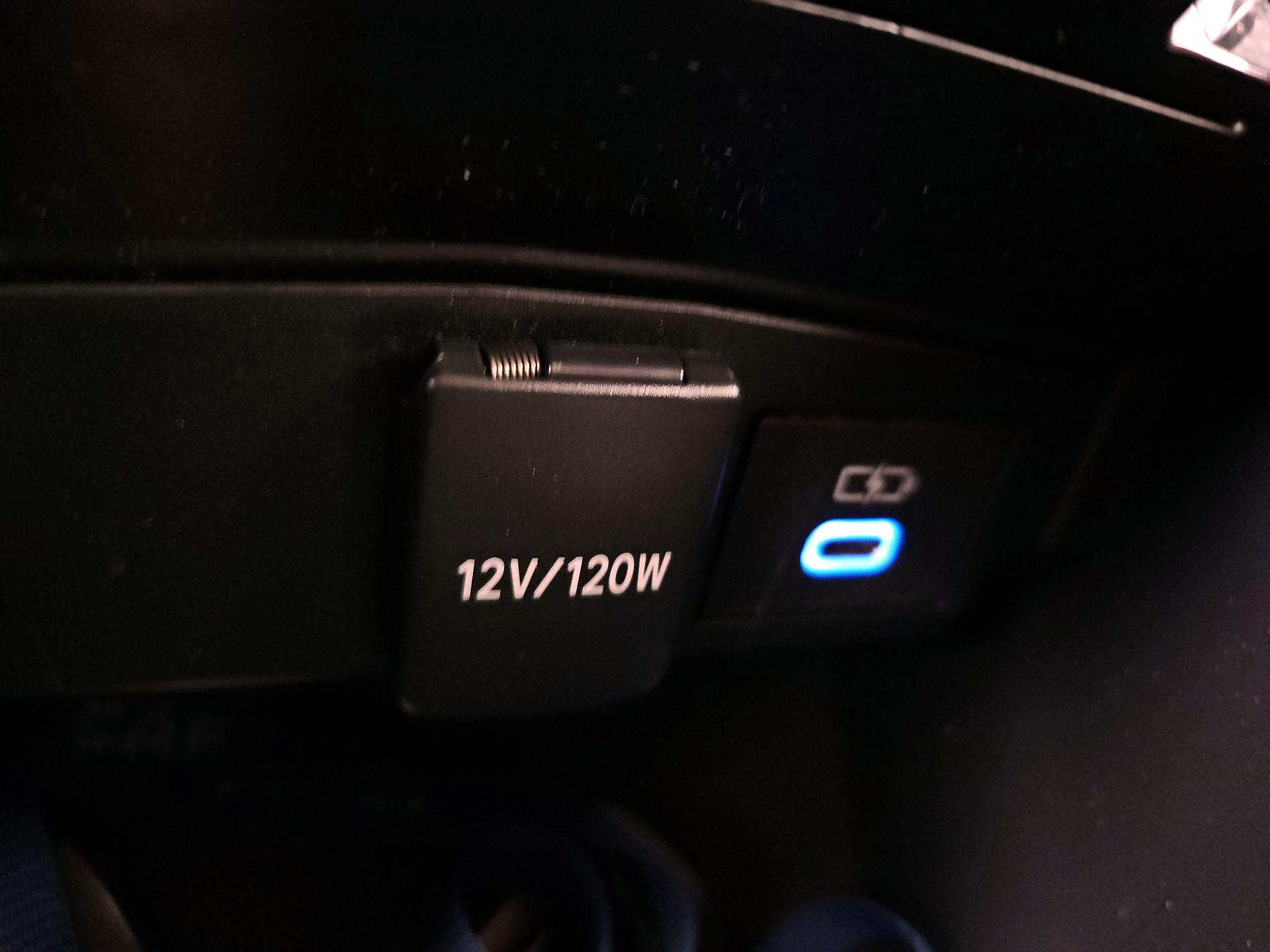 Thumbnail: 2022 Toyota Corolla - 18