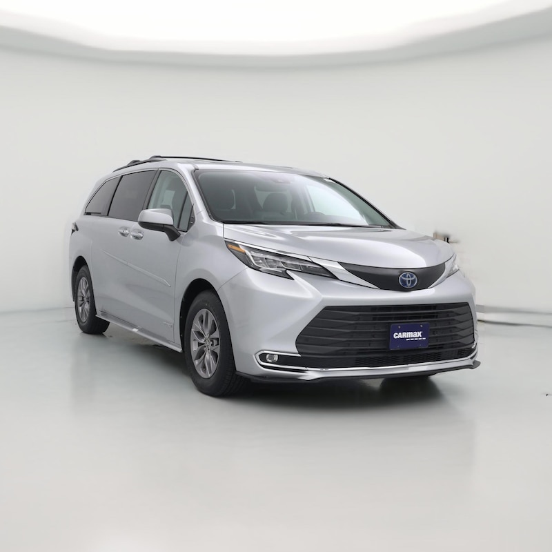 2021 Toyota Sienna Hybrid XLE