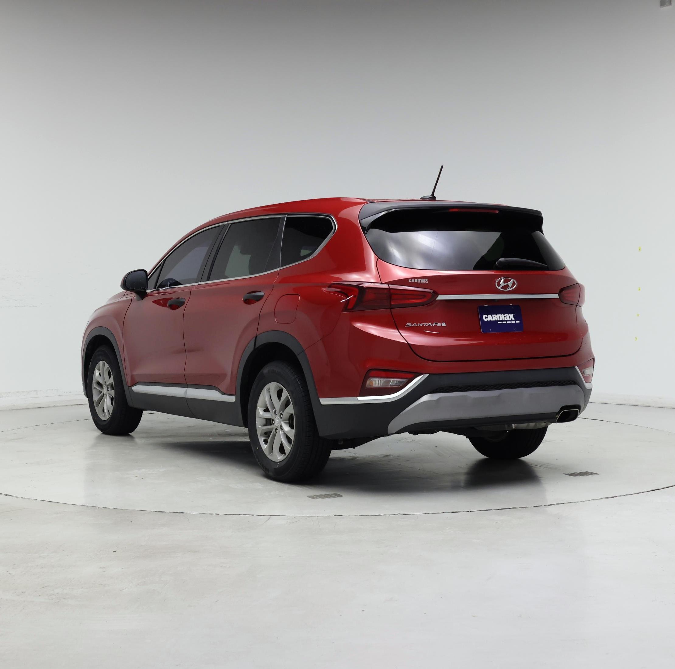 Thumbnail: 2019 Hyundai Santa Fe - 2