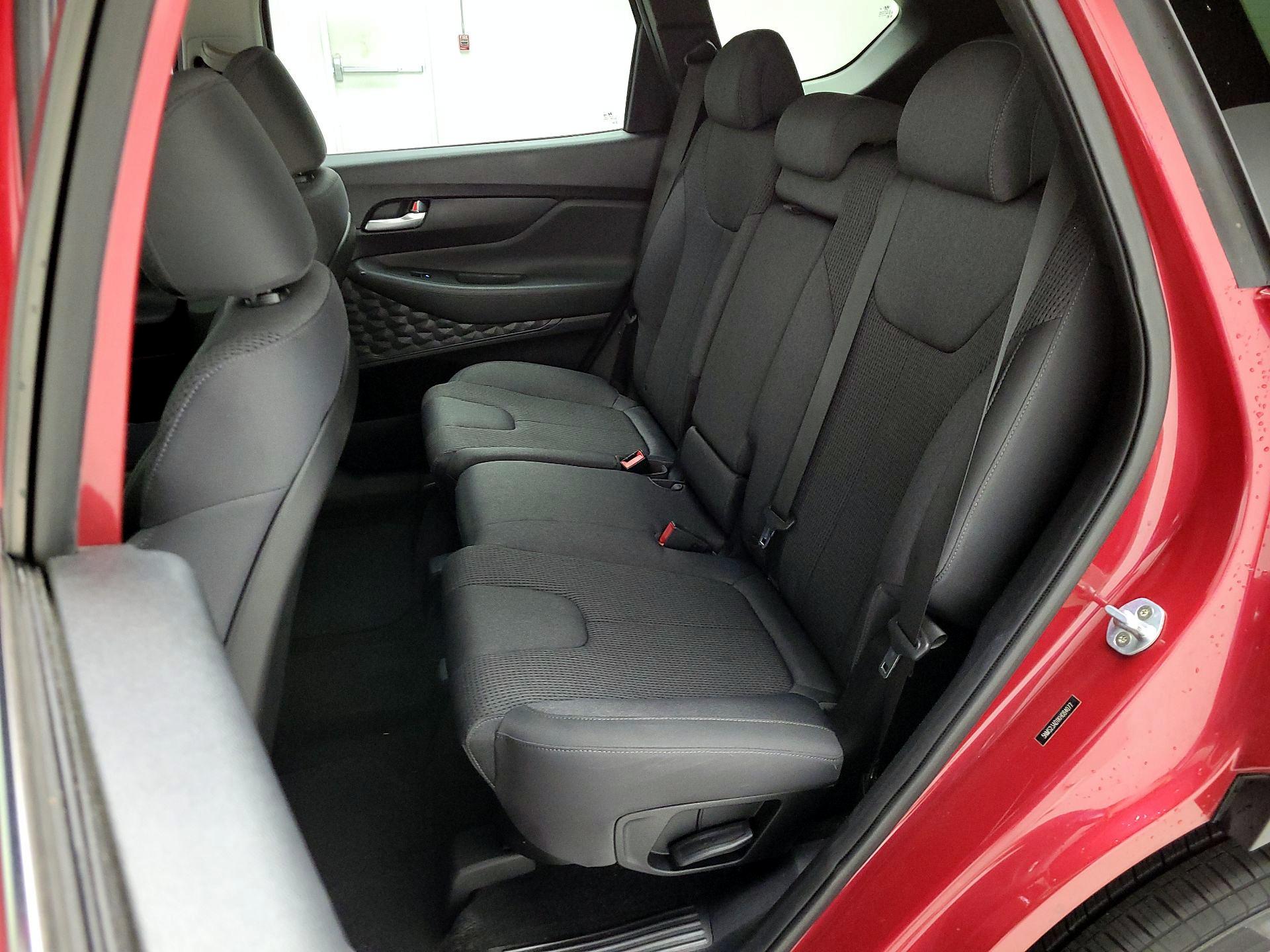 Thumbnail: 2019 Hyundai Santa Fe - 20