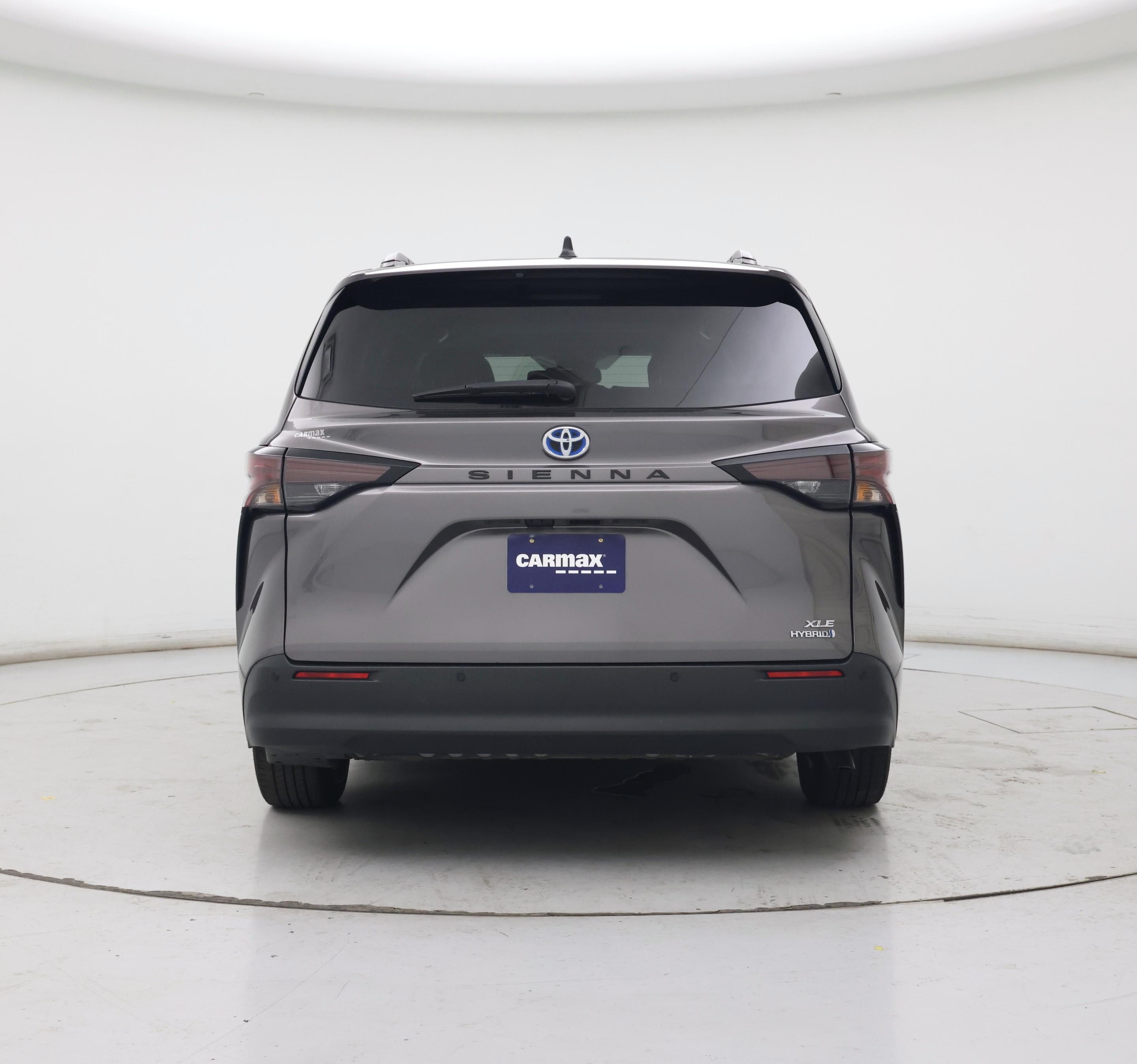 Thumbnail: 2023 Toyota Sienna - 6