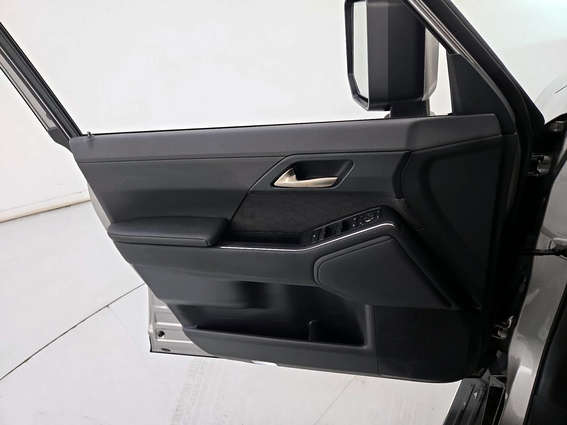 Thumbnail: 2024 Lexus GX - 12