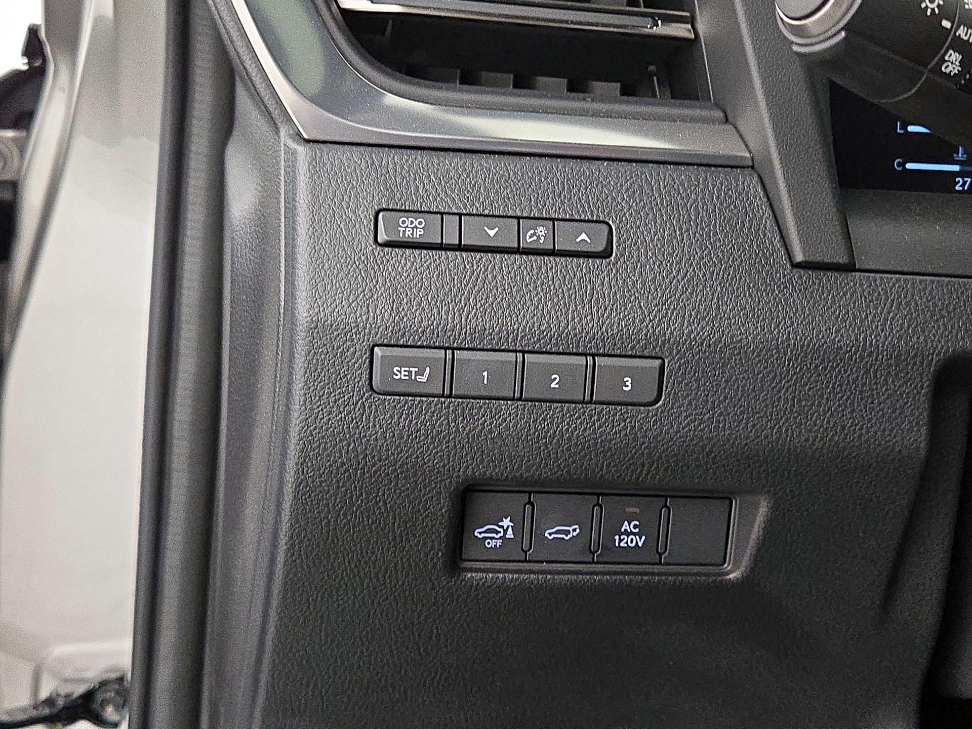 Thumbnail: 2024 Lexus GX - 13