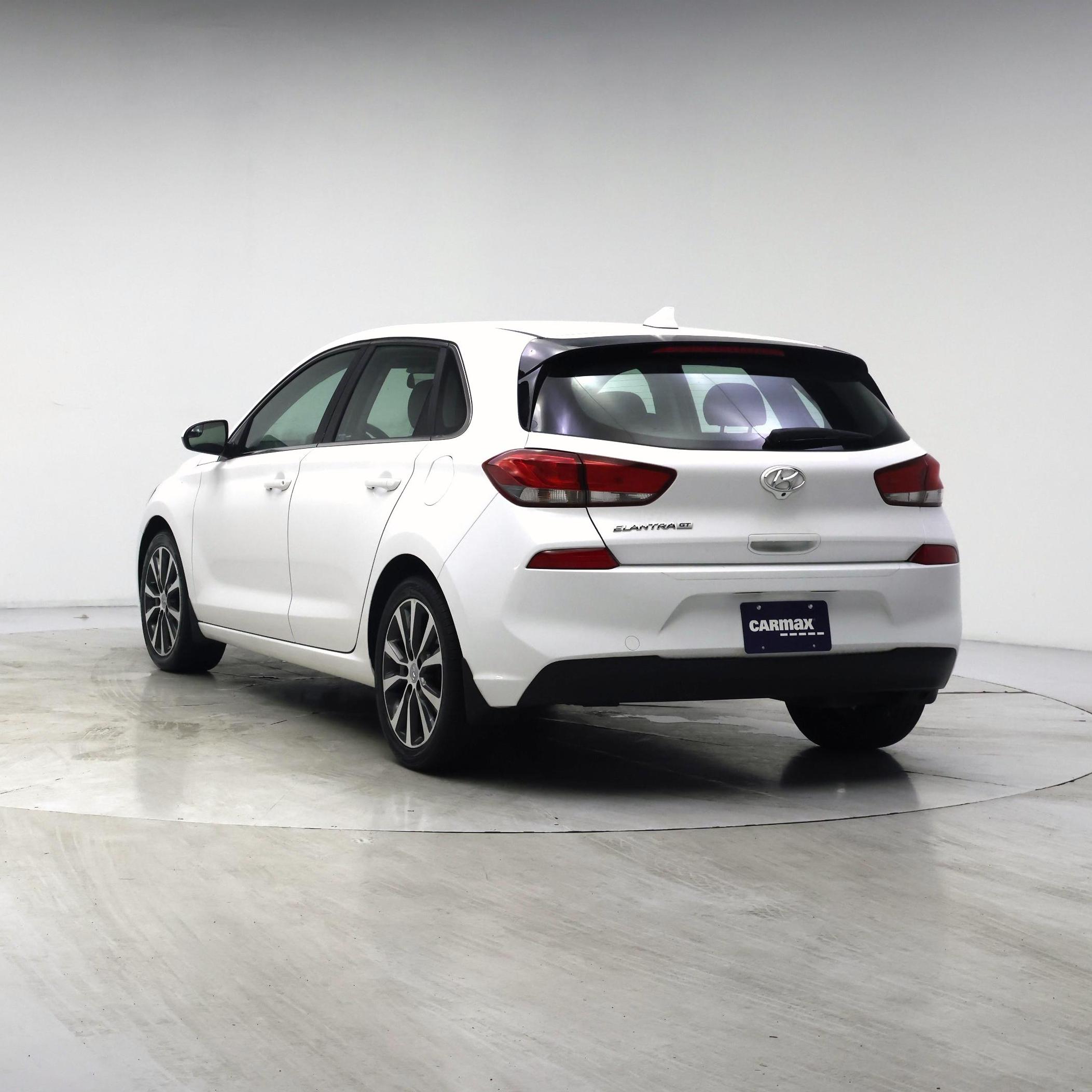 Thumbnail: 2018 Hyundai Elantra - 2