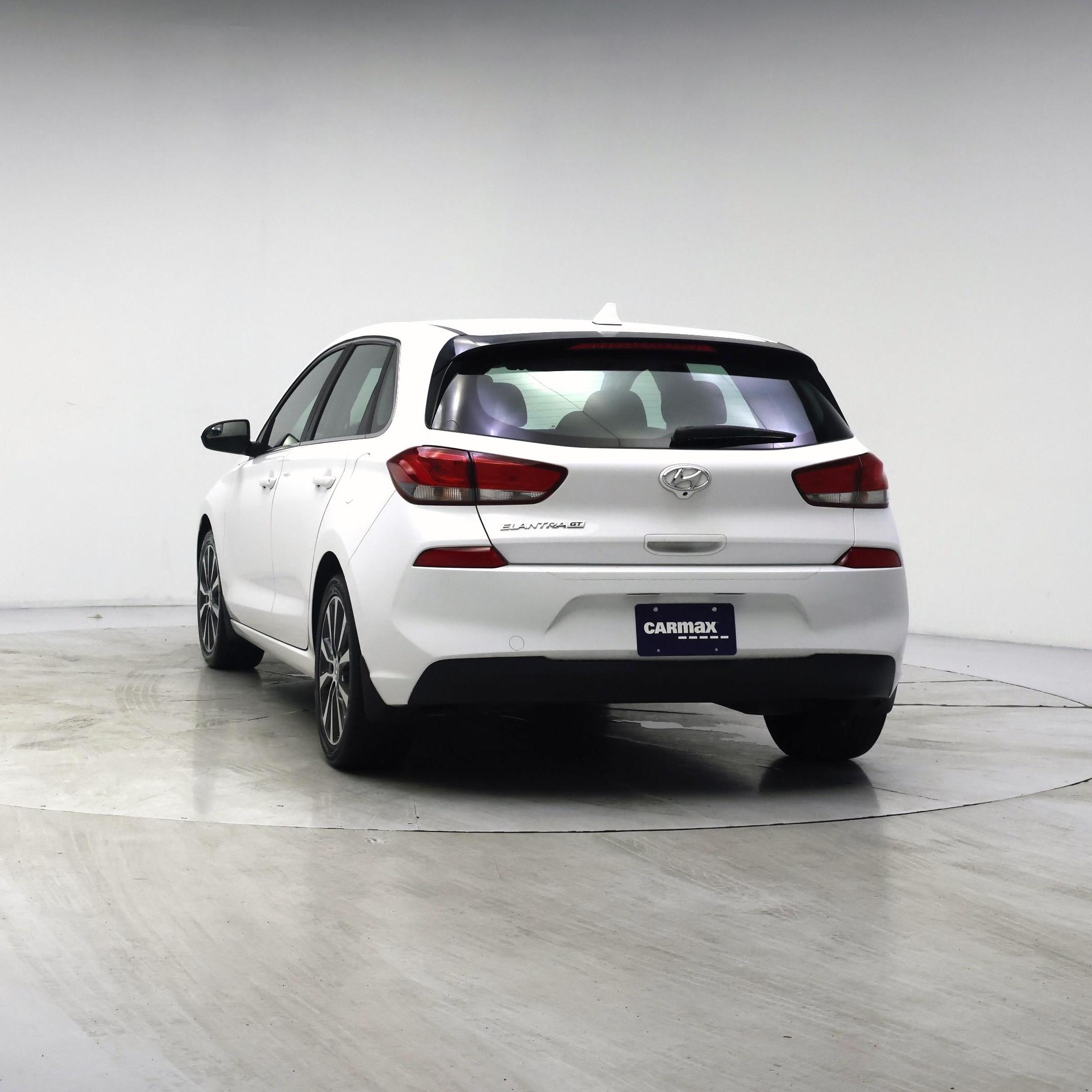 Thumbnail: 2018 Hyundai Elantra - 6