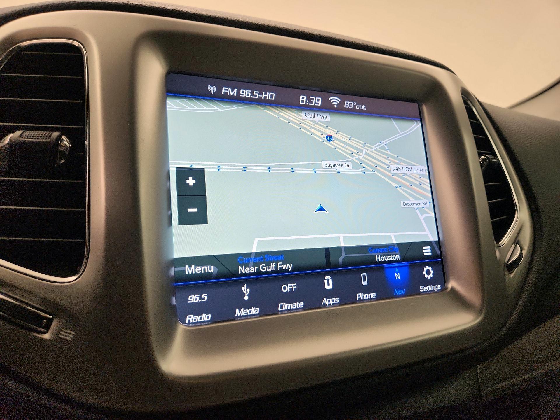 Thumbnail: 2018 Jeep Compass - 14