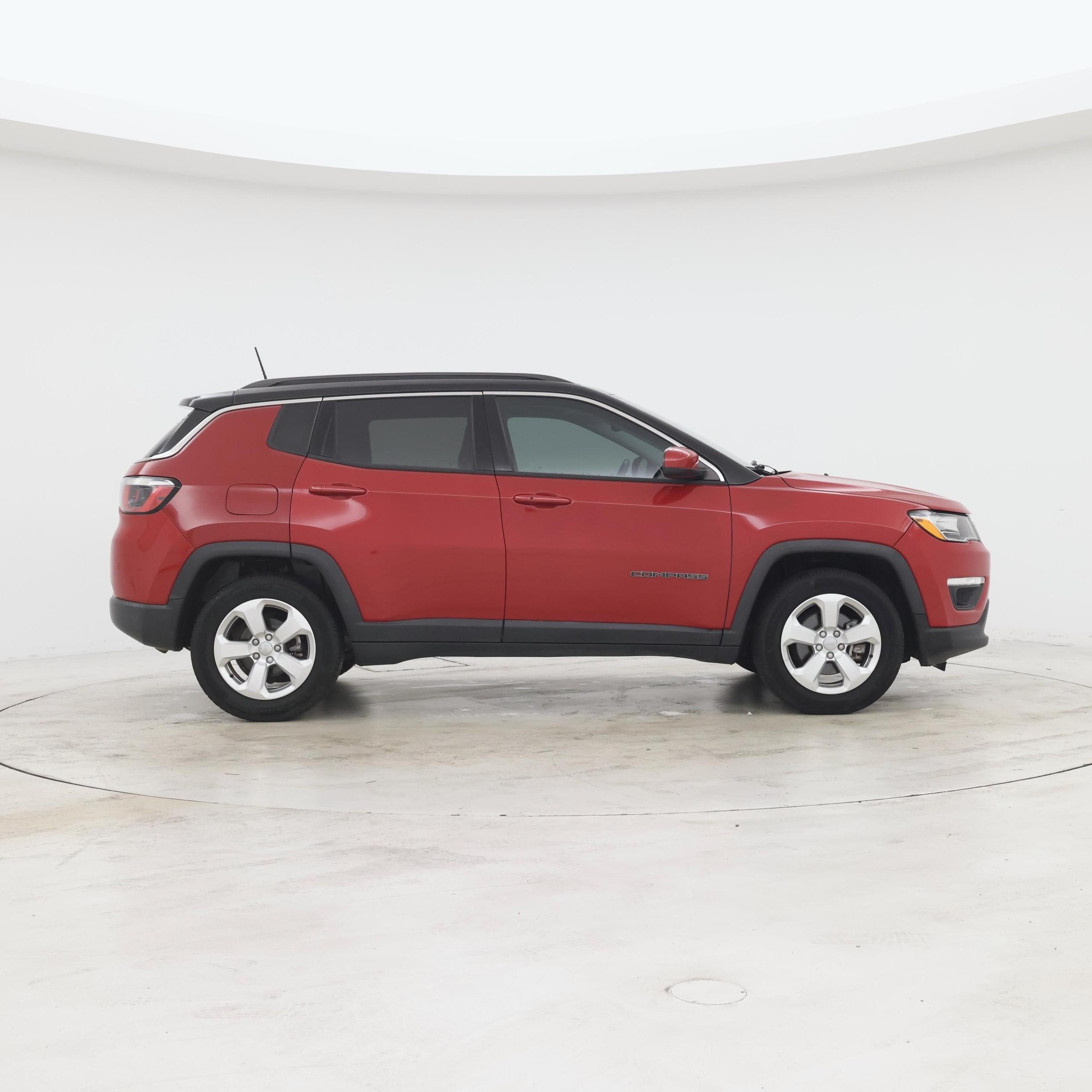 Thumbnail: 2018 Jeep Compass - 7