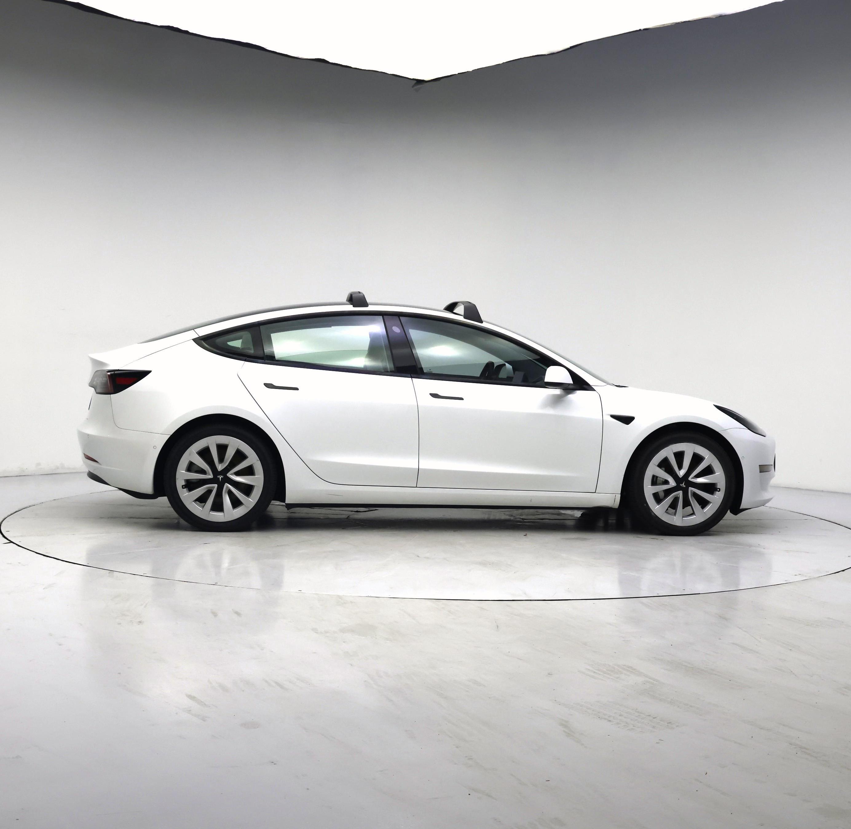 Thumbnail: 2021 Tesla Model 3 - 7