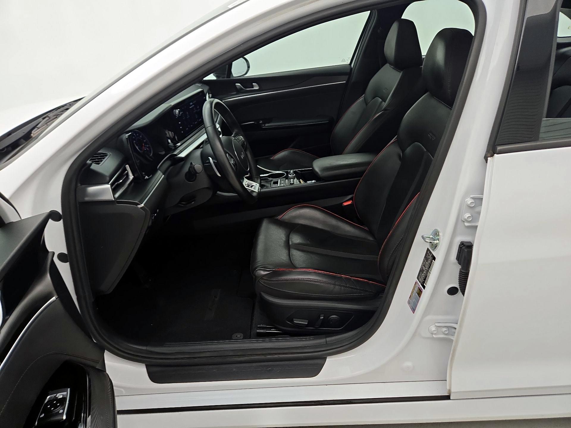 Thumbnail: 2023 Kia K5 - 11